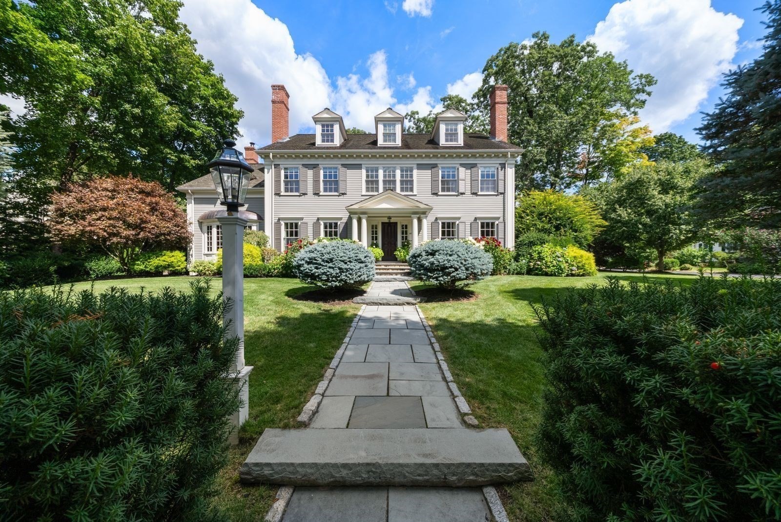 44 Whiting Road, Wellesley, MA 02481