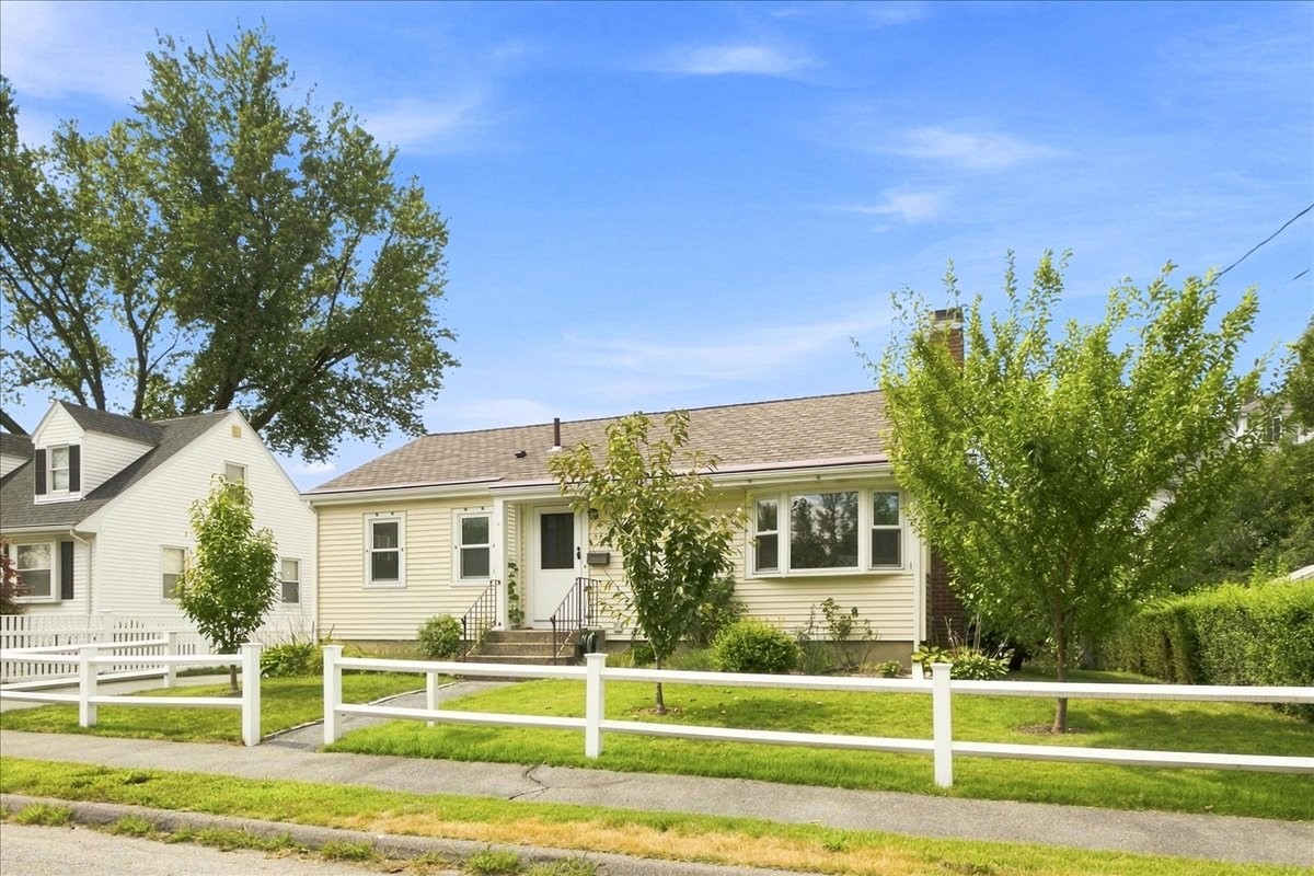 54 Mountain Avenue, Norwood, MA 02062
