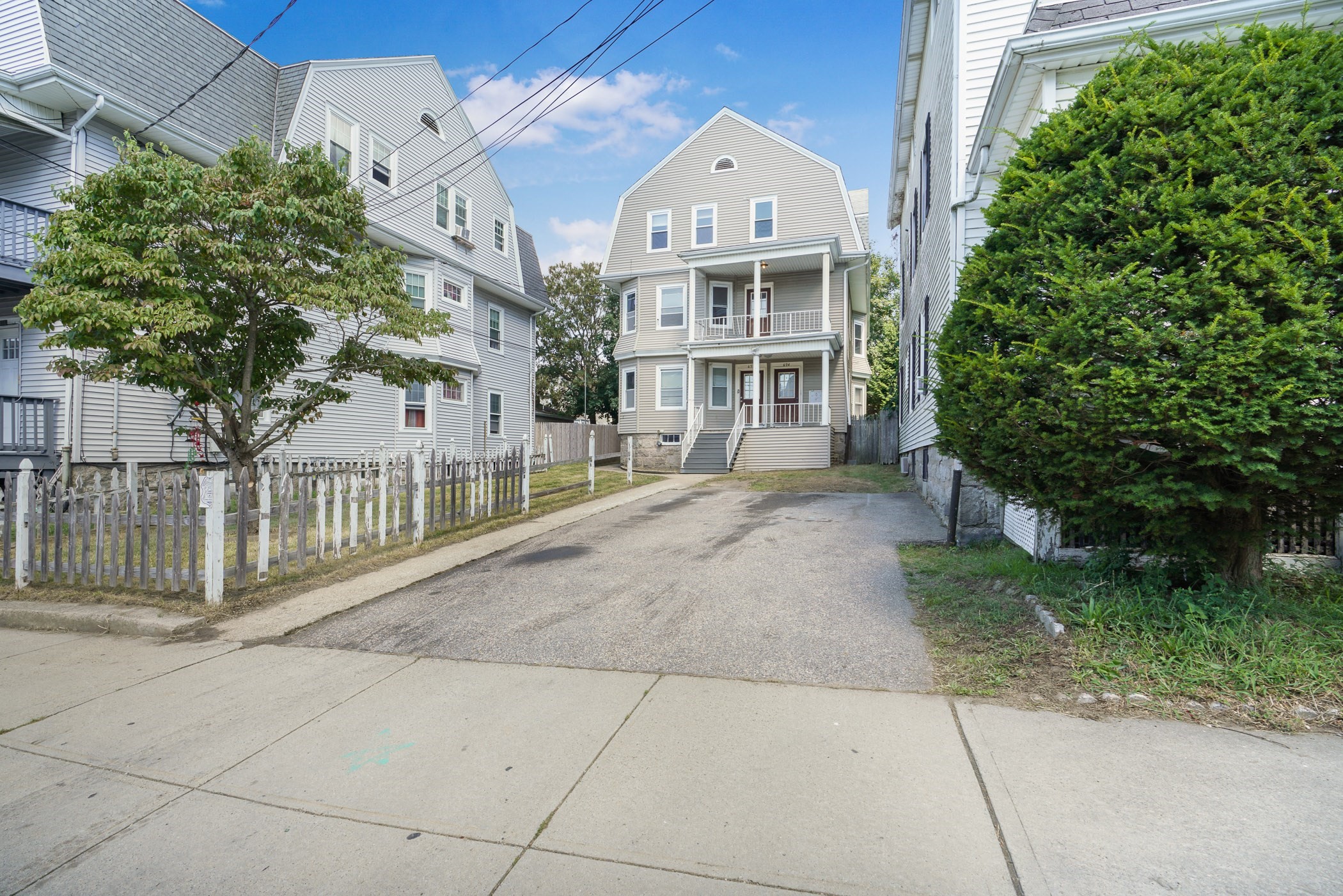692 Walnut St, Fall River, MA 02720 - Image 1