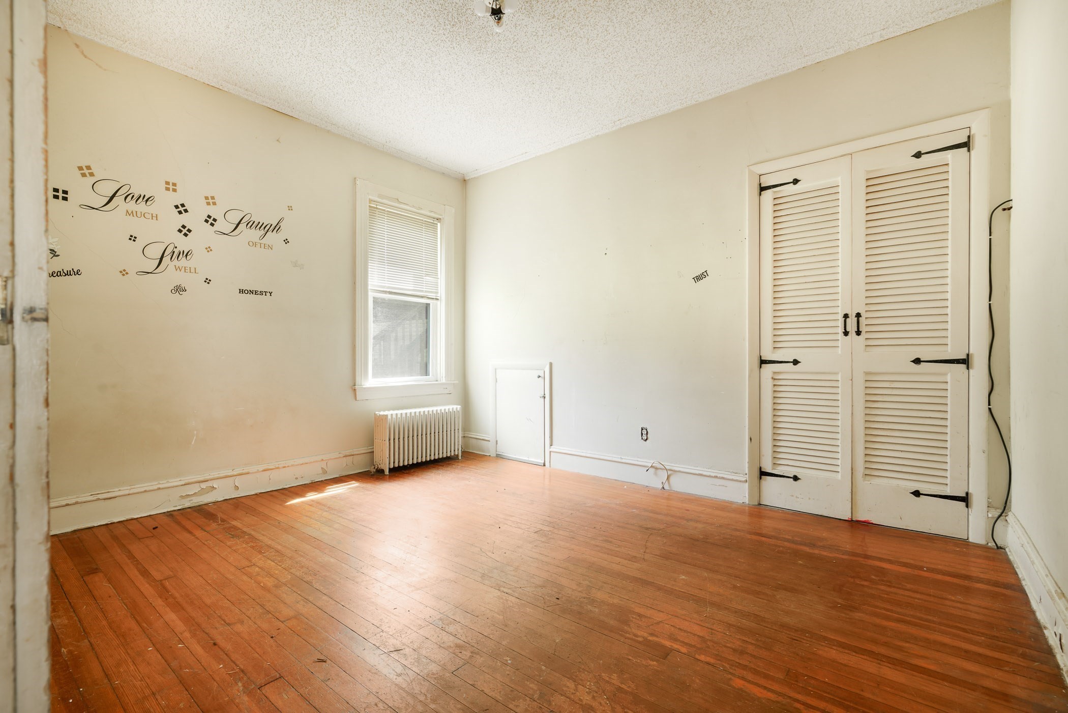 692 Walnut St, Fall River, MA 02720 - Image 11