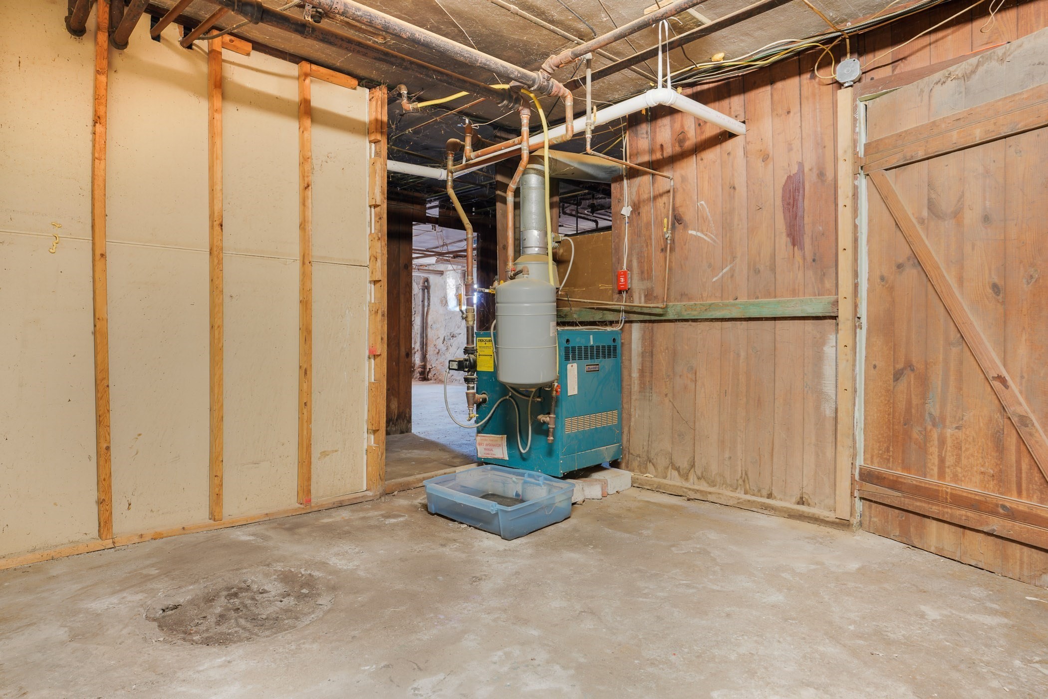 692 Walnut St, Fall River, MA 02720 - Image 34