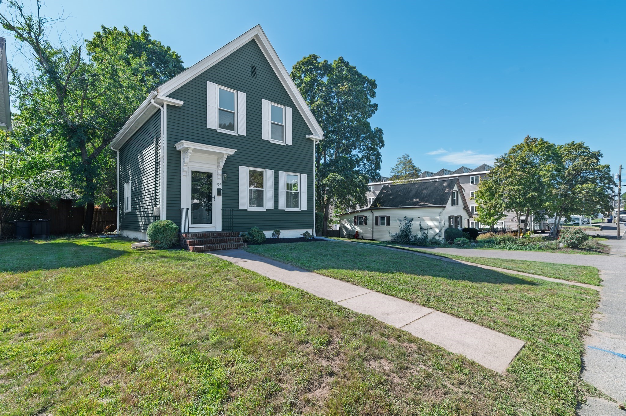 107 E. Water Street, Rockland, MA 02370