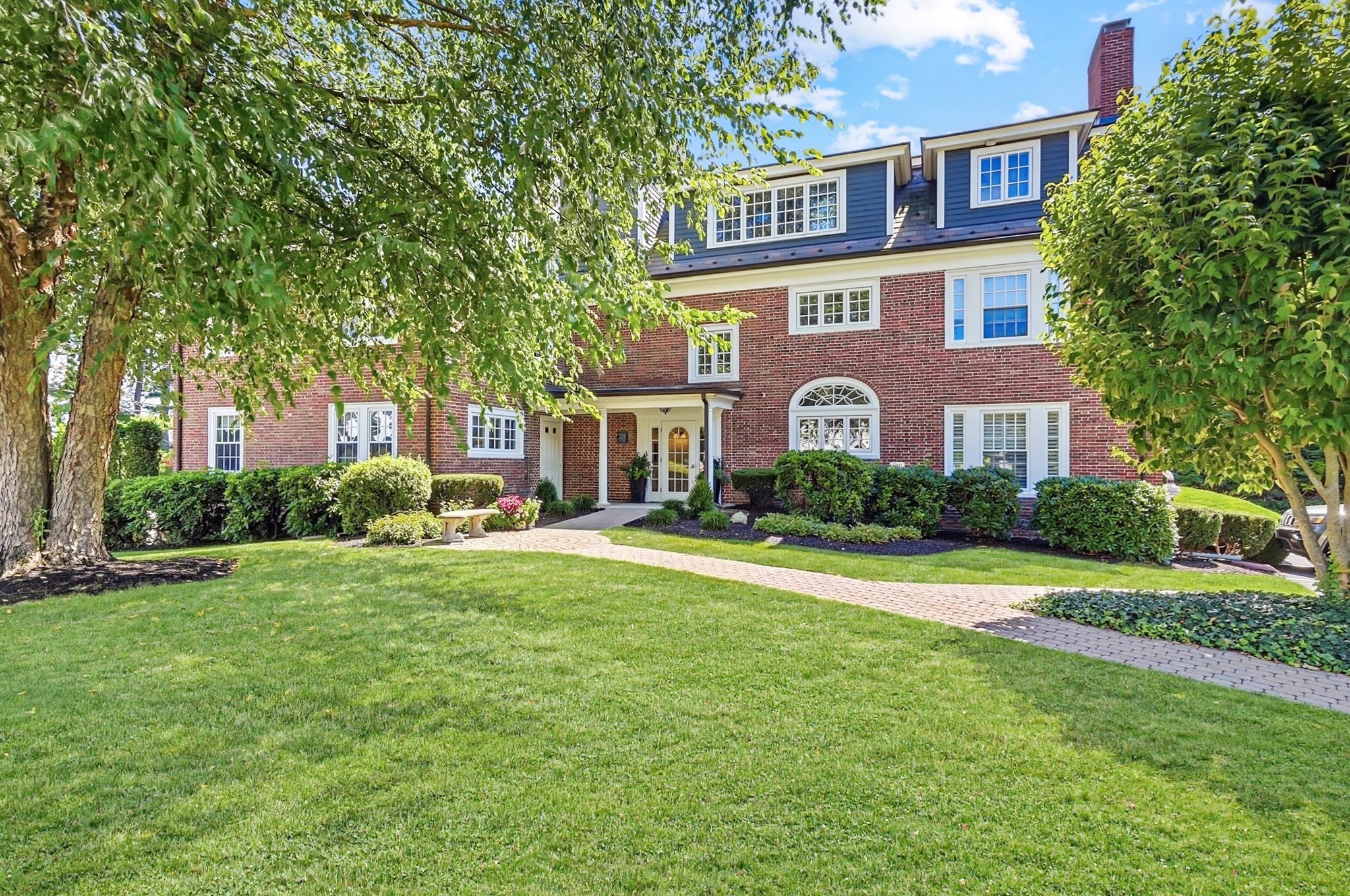 221 Worcester Lane Unit 6, Waltham, MA 02451 - Image 2