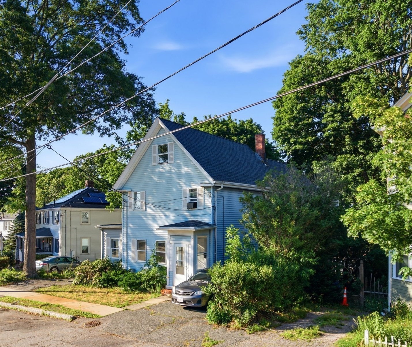 14 Moore St, Quincy, MA 02169