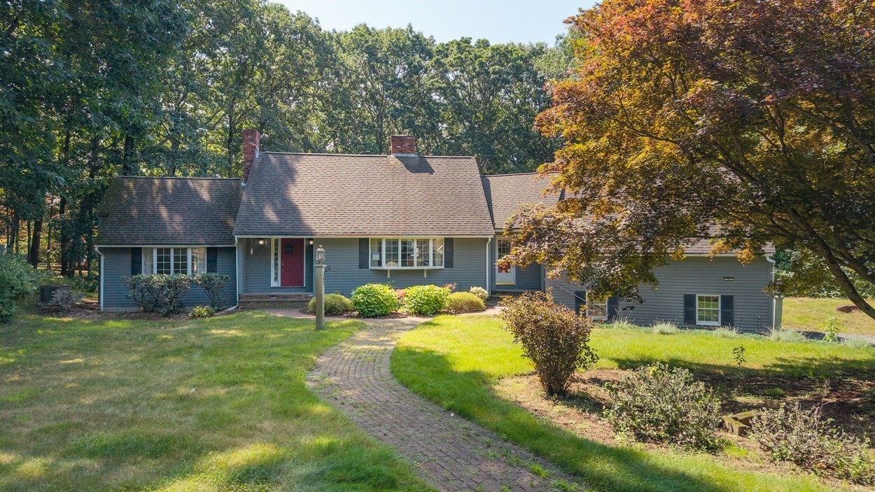 67 Porter Road, Boxford, MA 01921