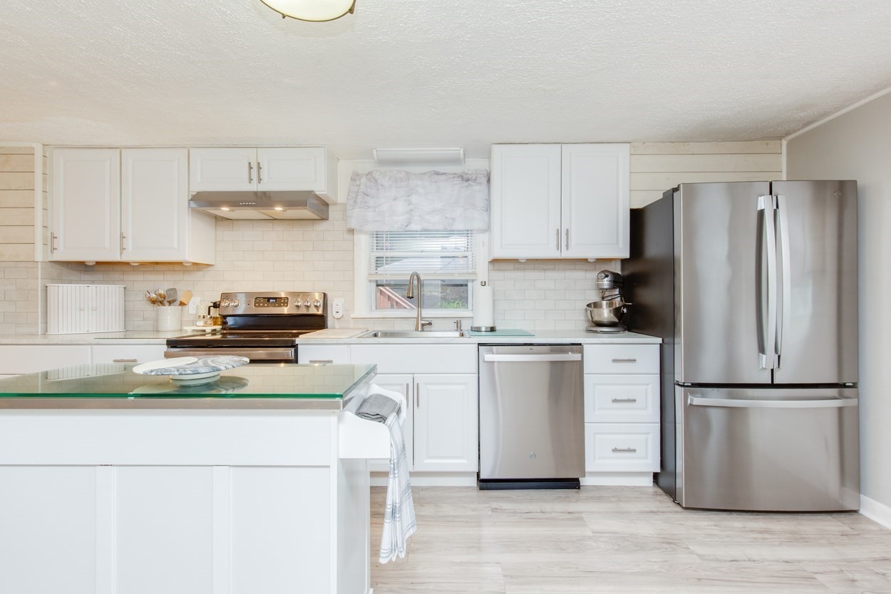 119 Lawrence St, Methuen, MA 01844 - Image 14