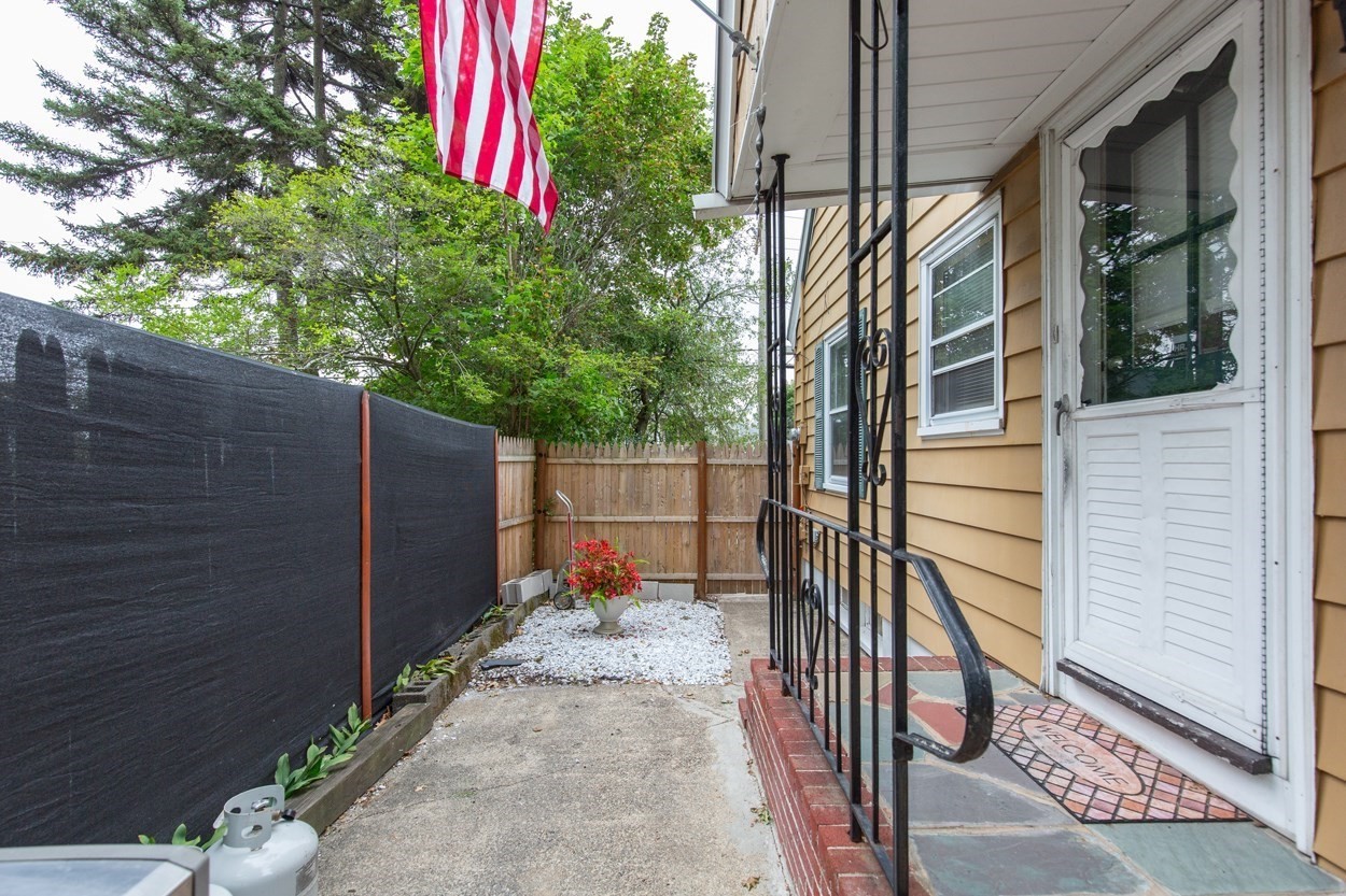 119 Lawrence St, Methuen, MA 01844 - Image 7