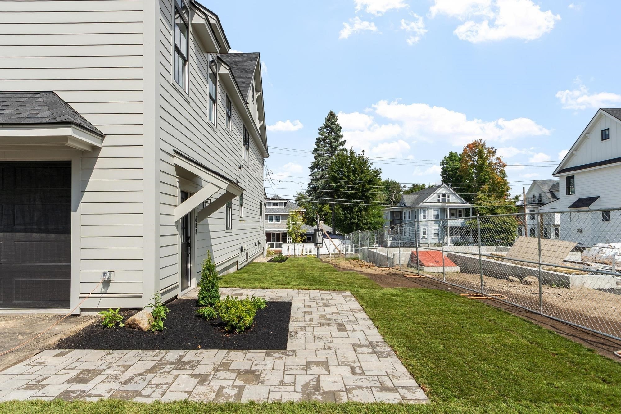 688 Westford St, Lowell, MA 01851 - Image 3