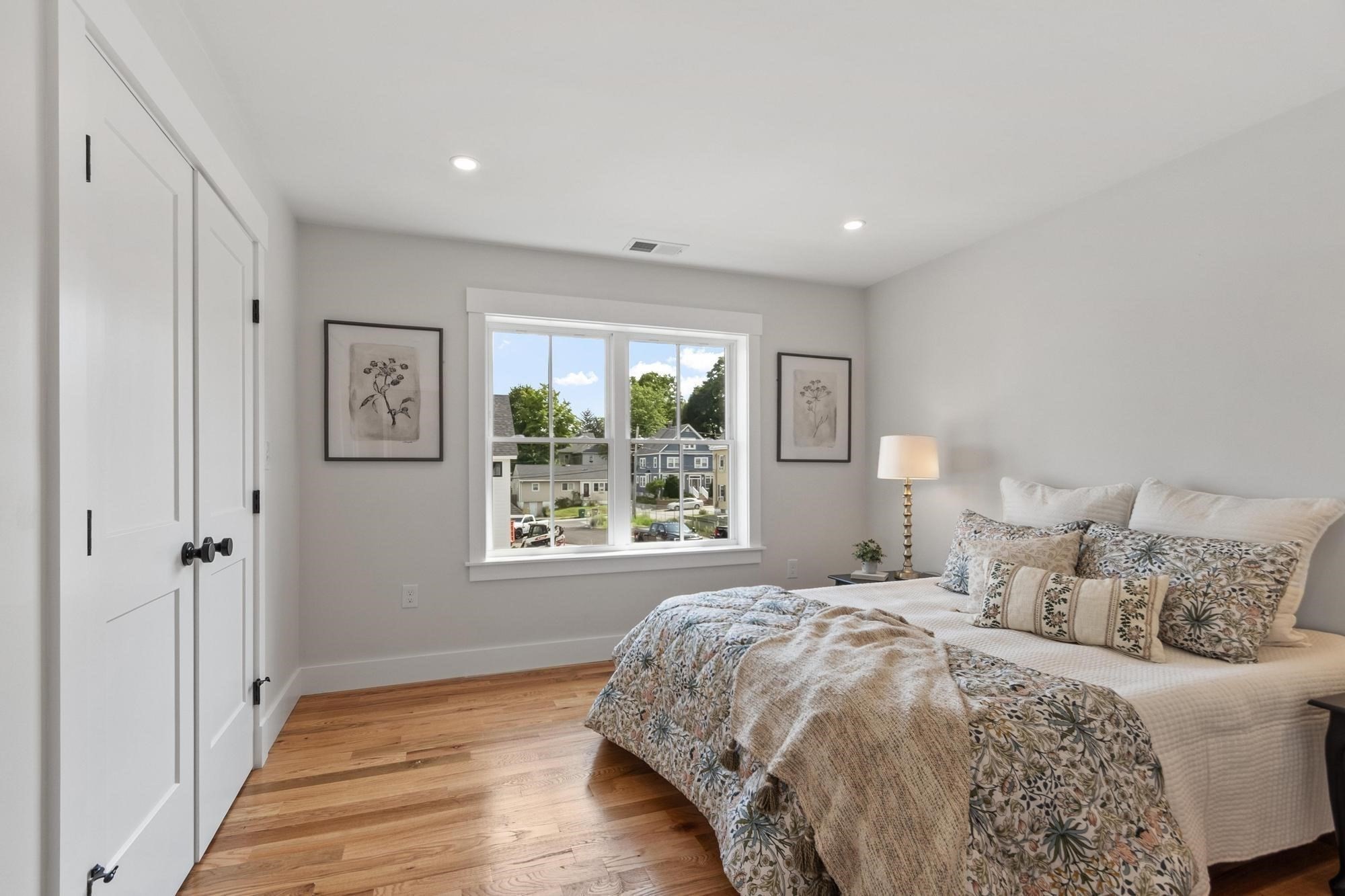 688 Westford St, Lowell, MA 01851 - Image 28