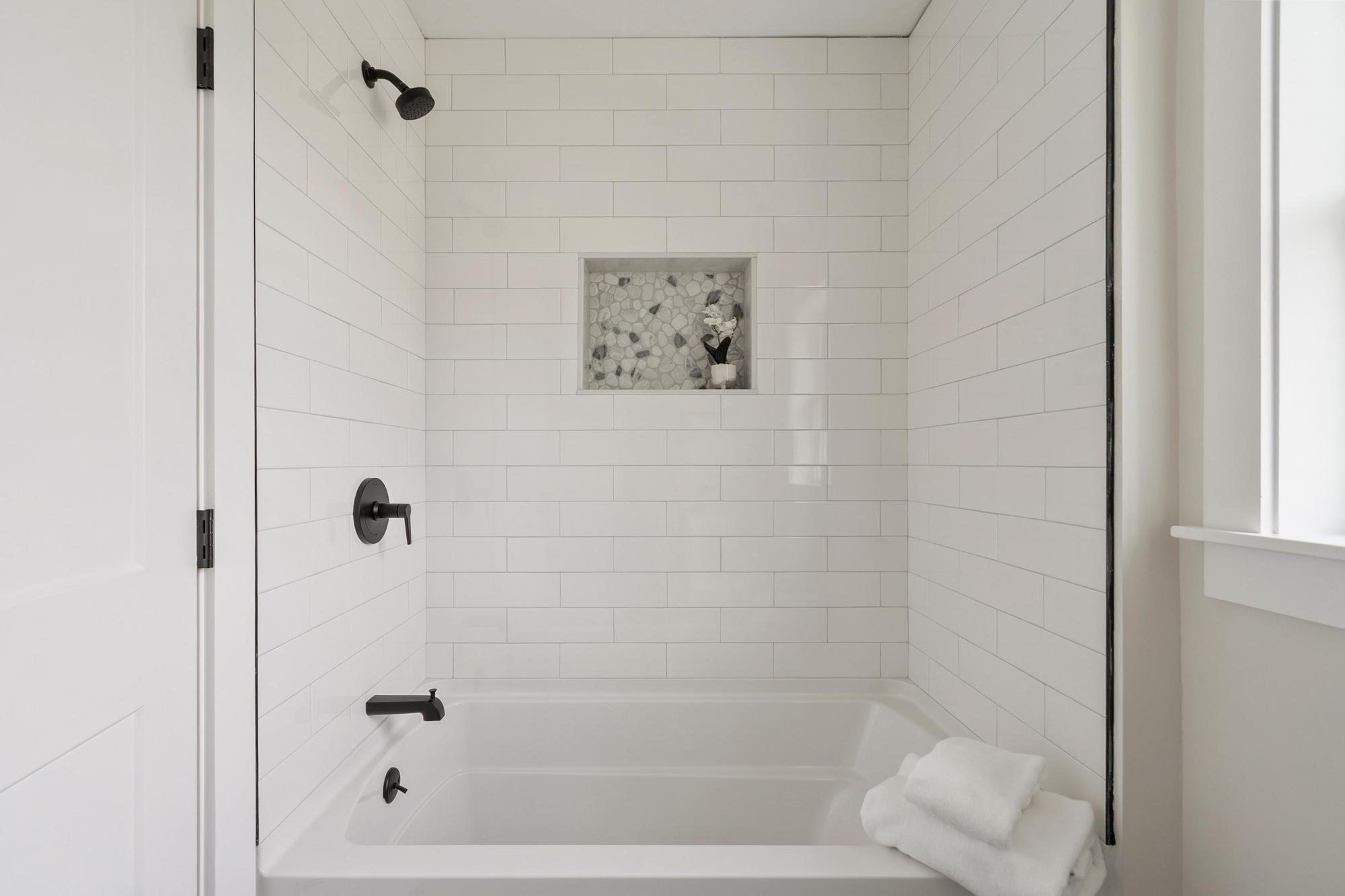 688 Westford St, Lowell, MA 01851 - Image 33