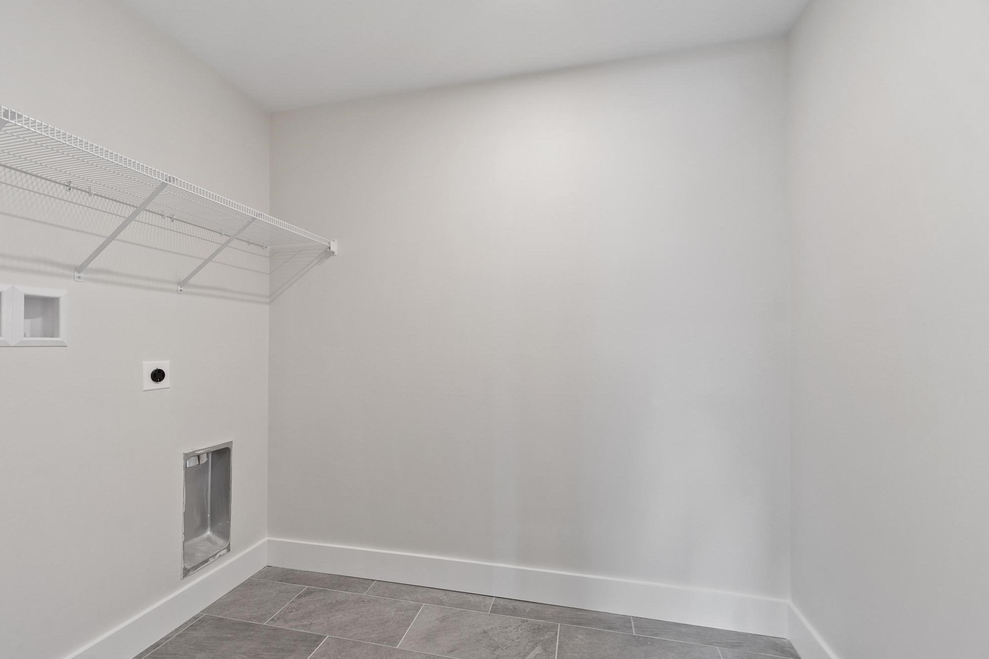 688 Westford St, Lowell, MA 01851 - Image 40