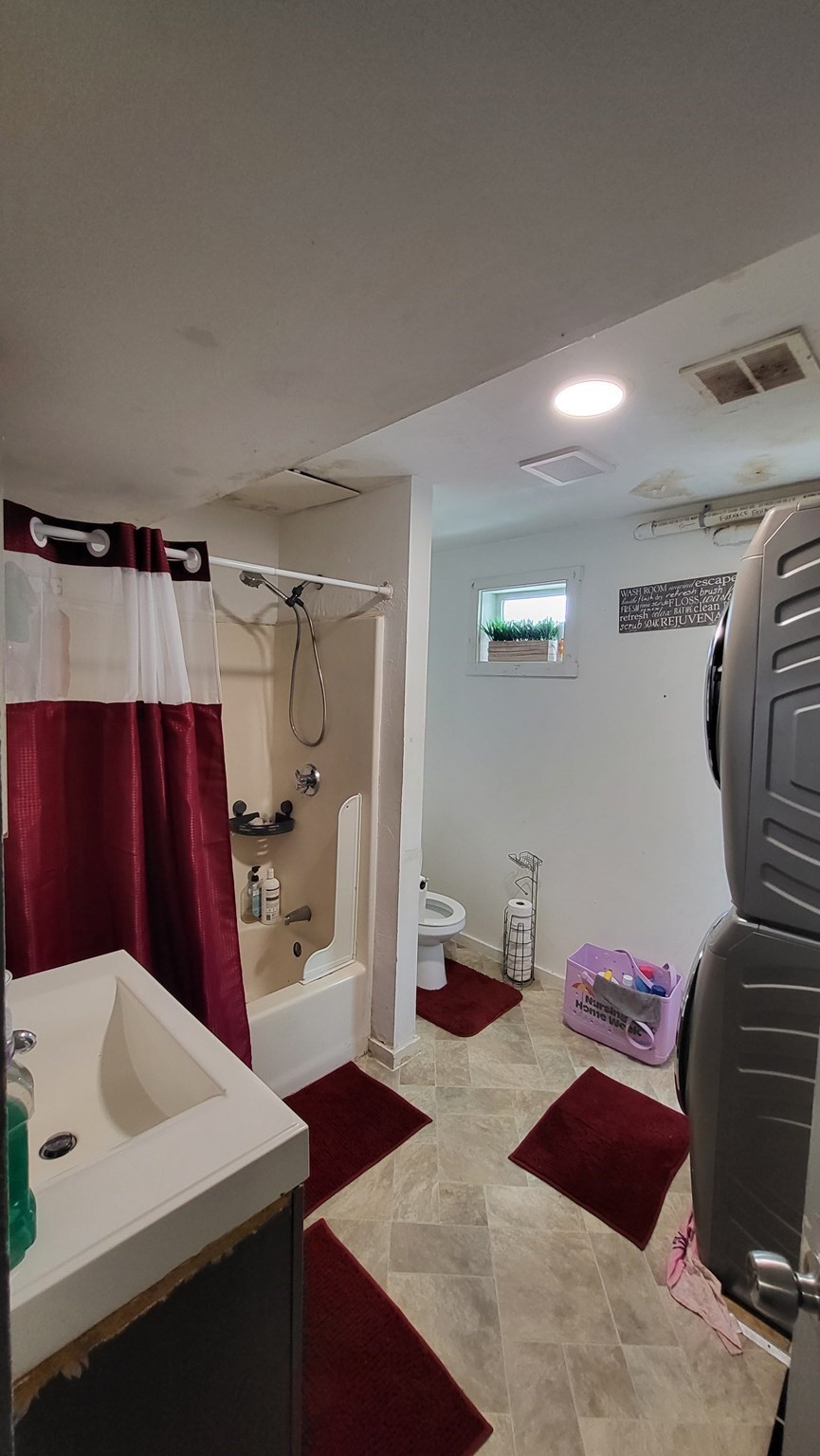 82 Willie Street, Lowell, MA 01854 - Image 23
