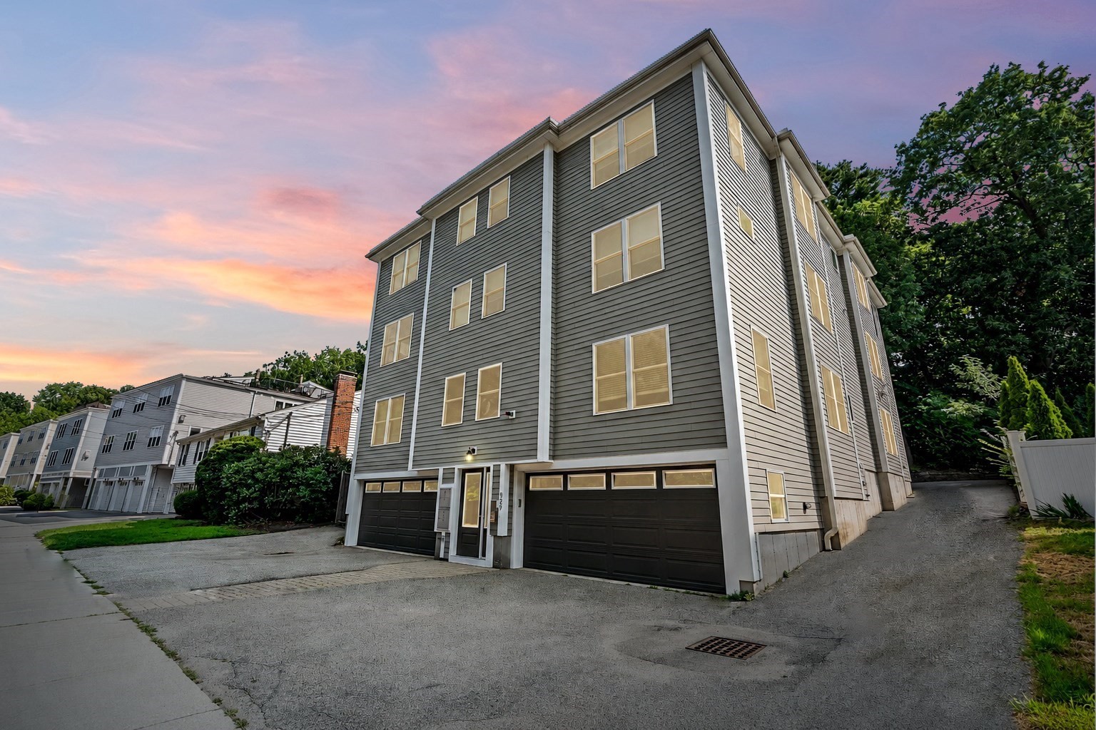 829 Lagrange St Unit 4, West Roxbury, Boston, MA 02132