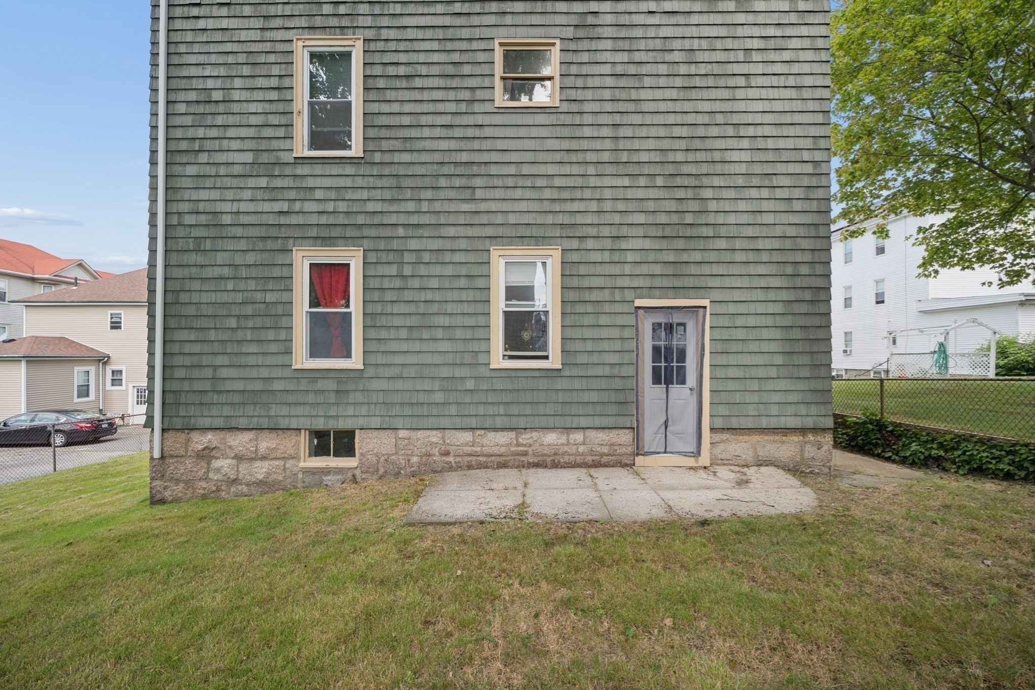89 Rockland St, Fall River, MA 02724 - Image 4