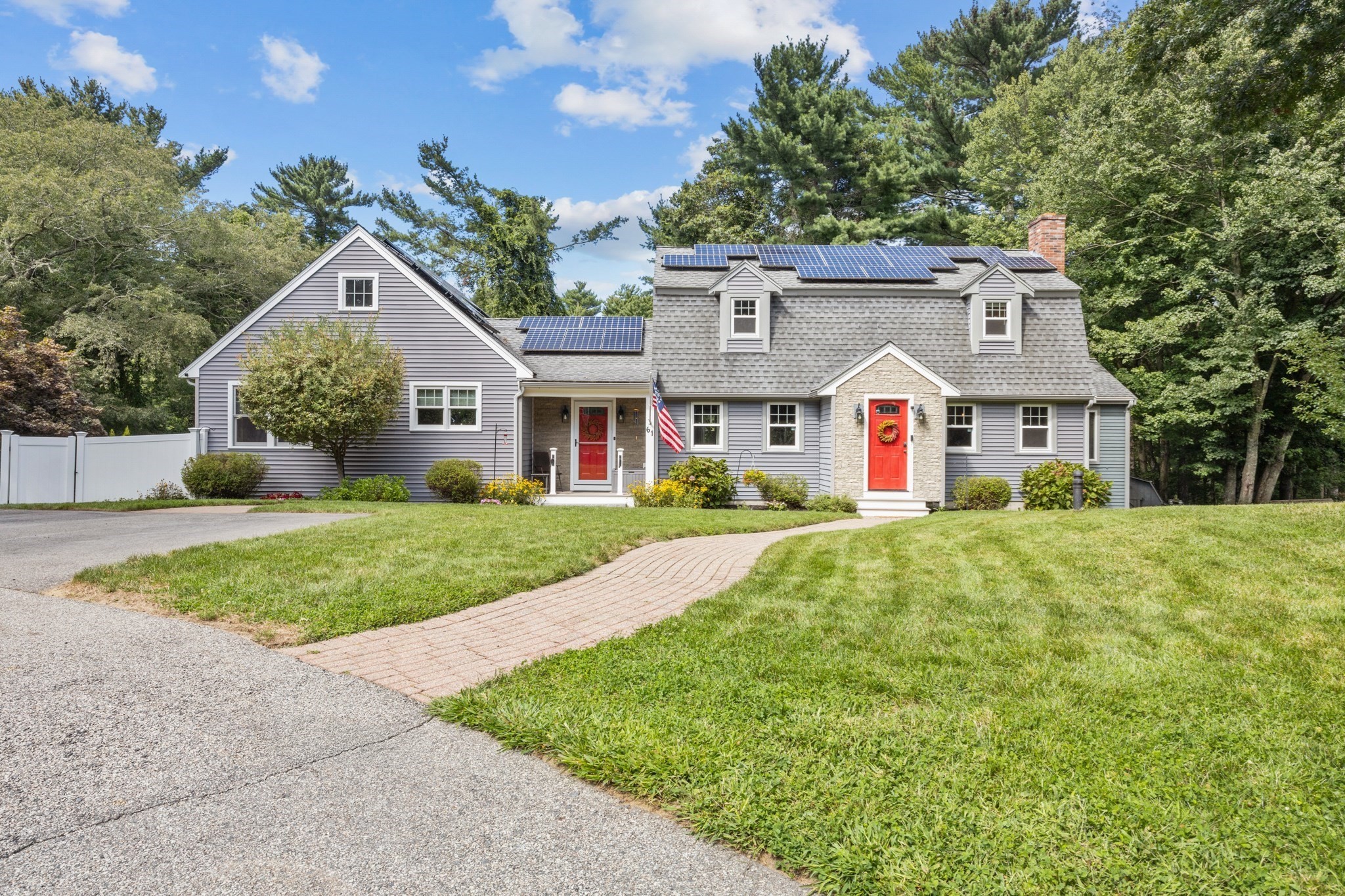 61 Lisa Ave, Plymouth, MA 02360