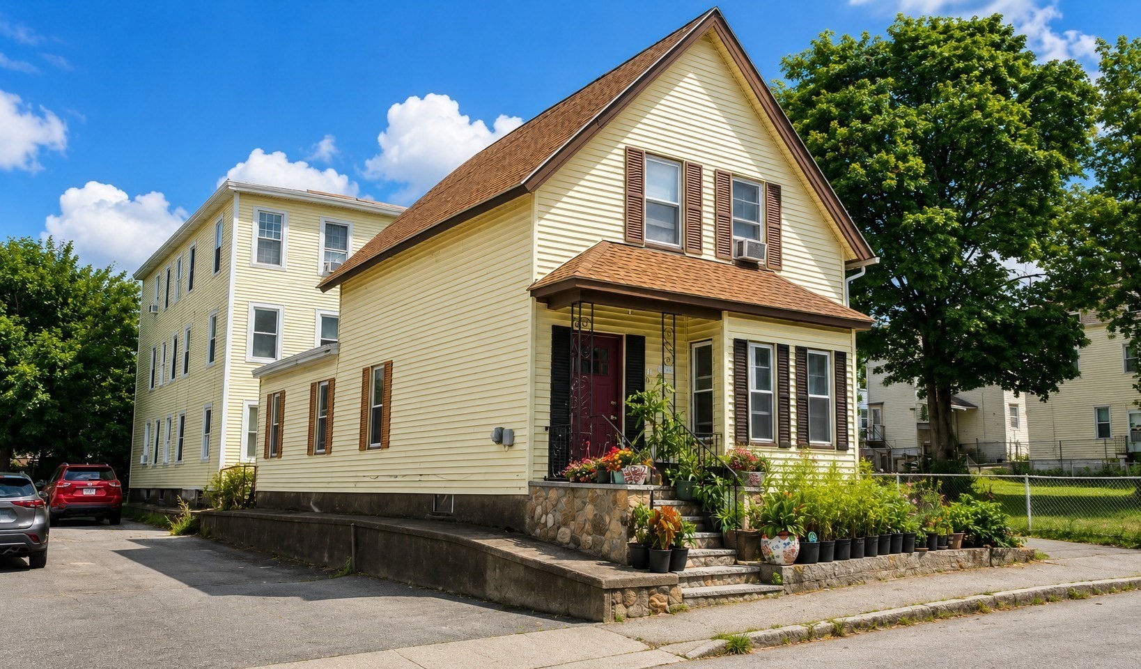 60 Andrews St, Lowell, MA 01852 - Image 2