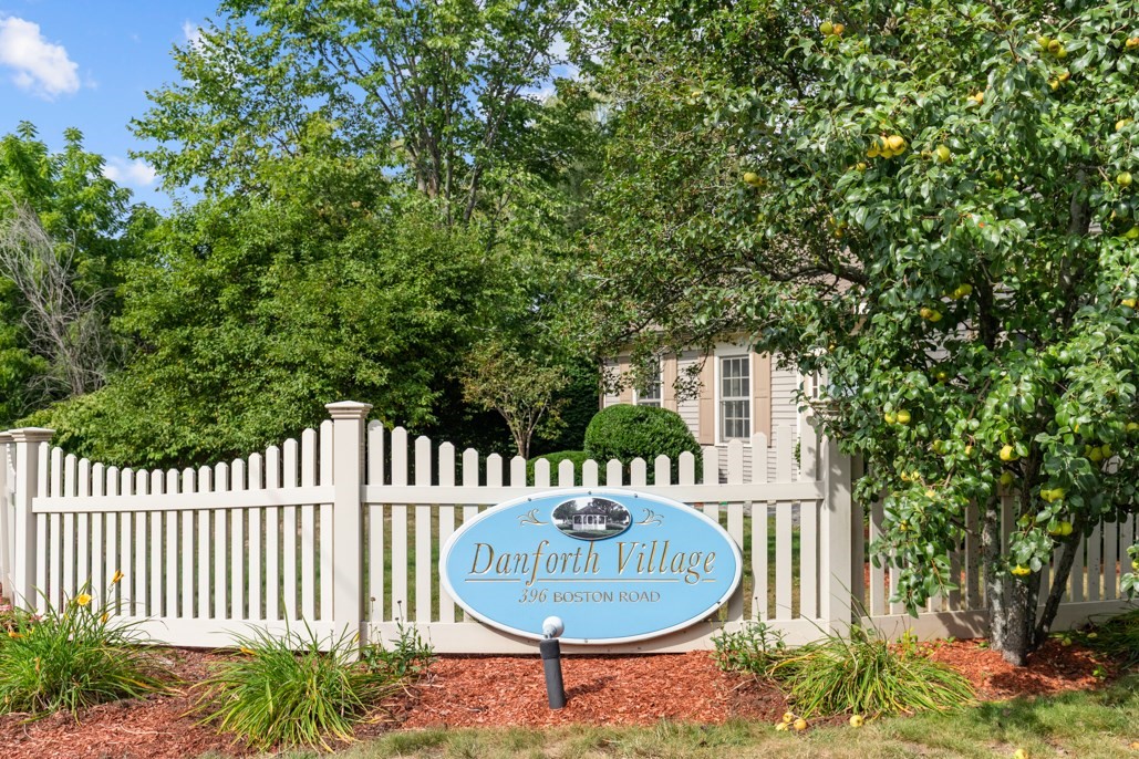 396 Boston Rd Unit 302, Billerica, MA 01821