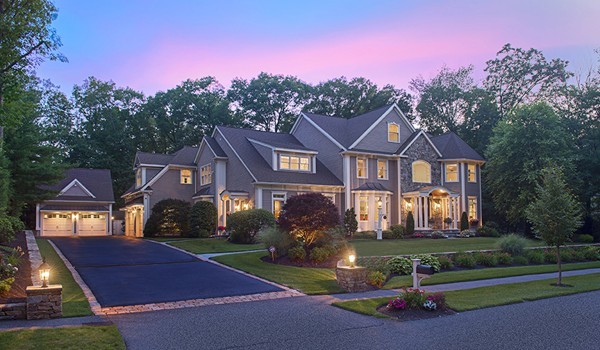 21 Douglas Road, Lexington, MA 02421