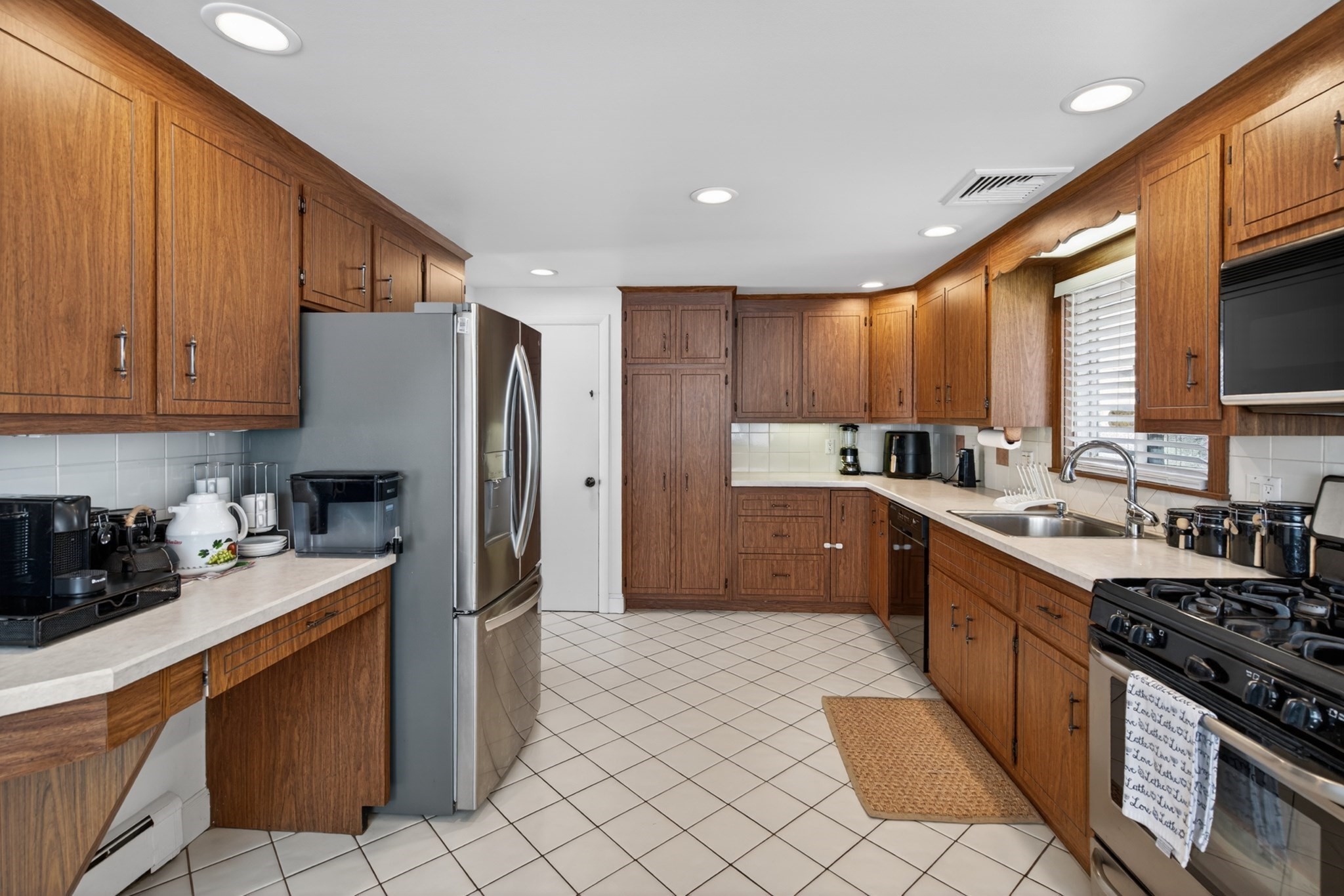 4 River Park St, Needham, MA 02494 - Image 17