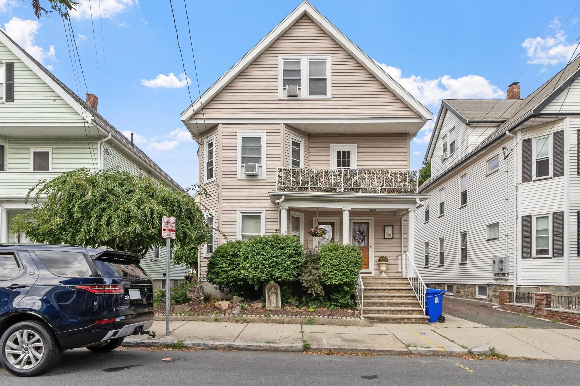 59 Presley St, Malden, MA 02148