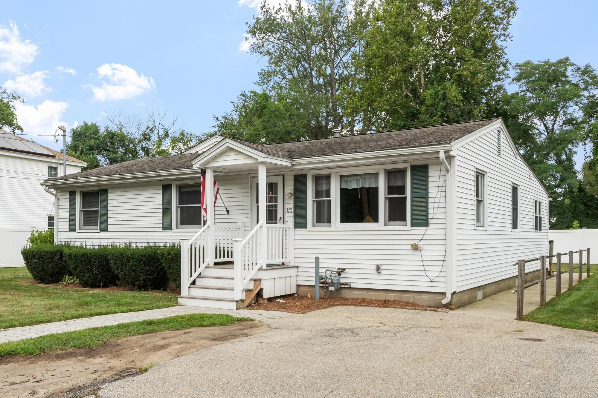 170 Townsend Ave, Lowell, MA 01854 - Image 2