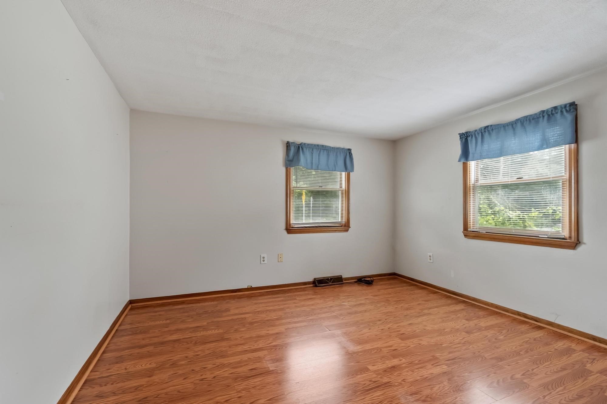 170 Townsend Ave, Lowell, MA 01854 - Image 20