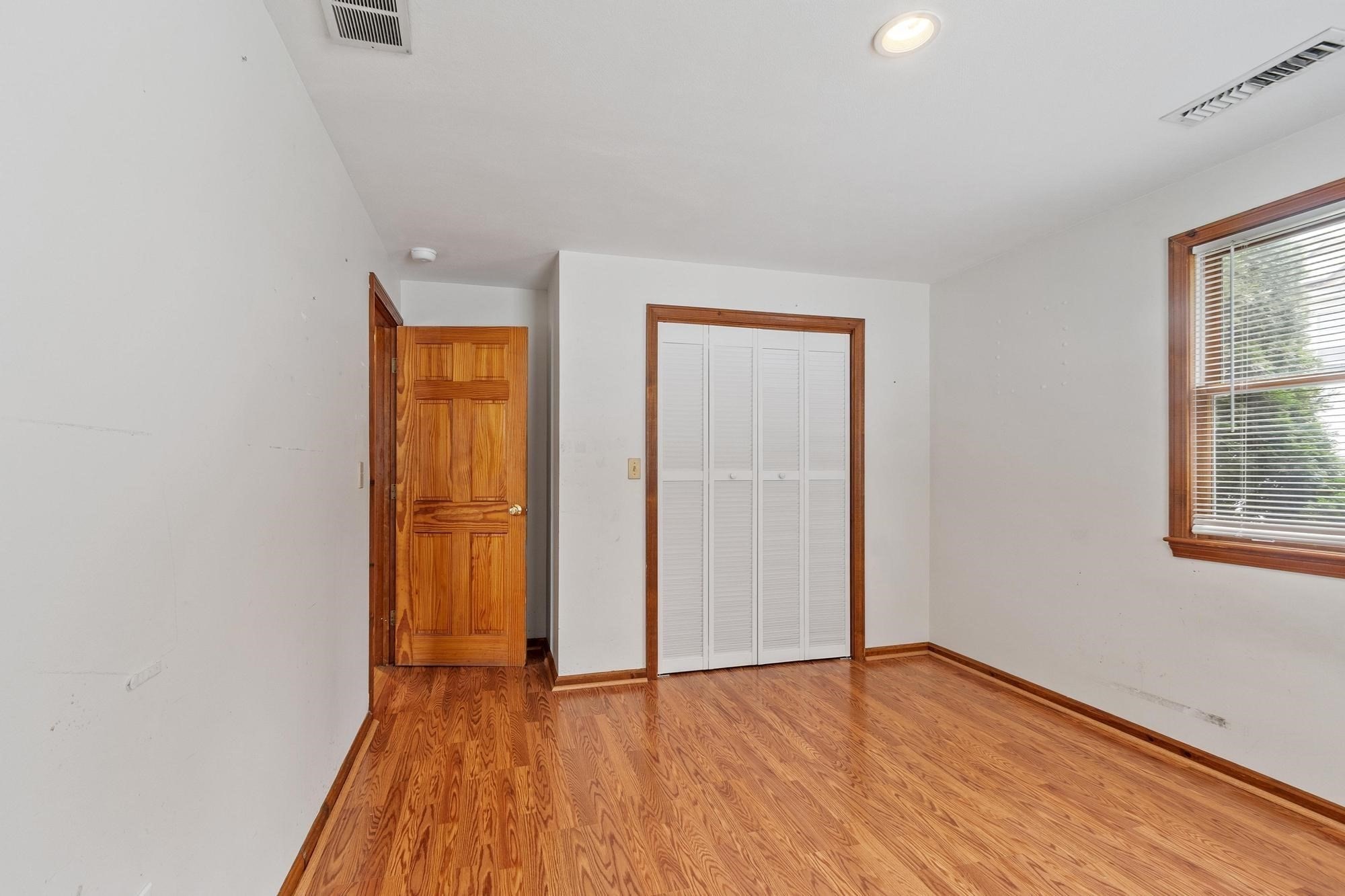170 Townsend Ave, Lowell, MA 01854 - Image 25