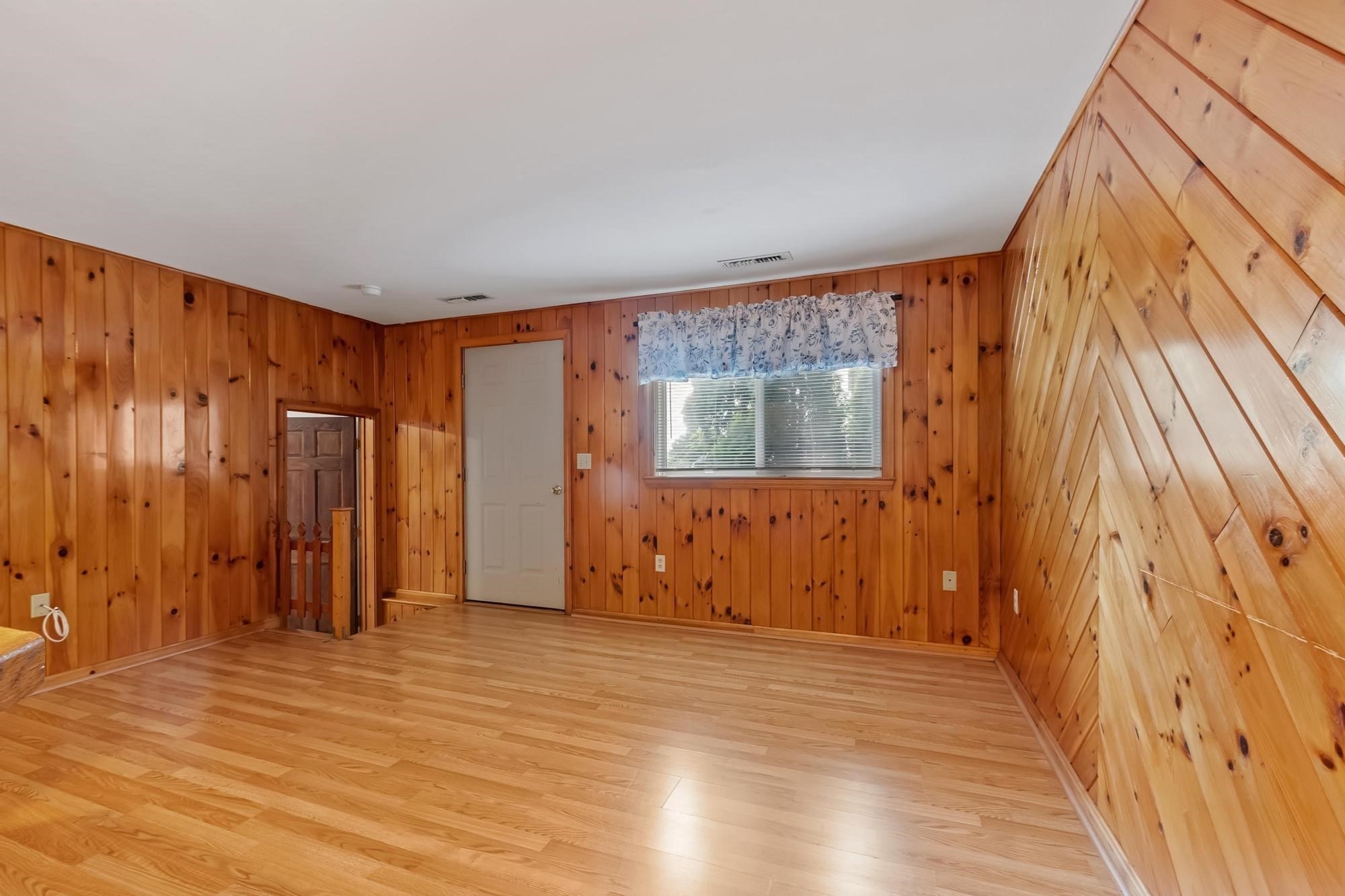 170 Townsend Ave, Lowell, MA 01854 - Image 29