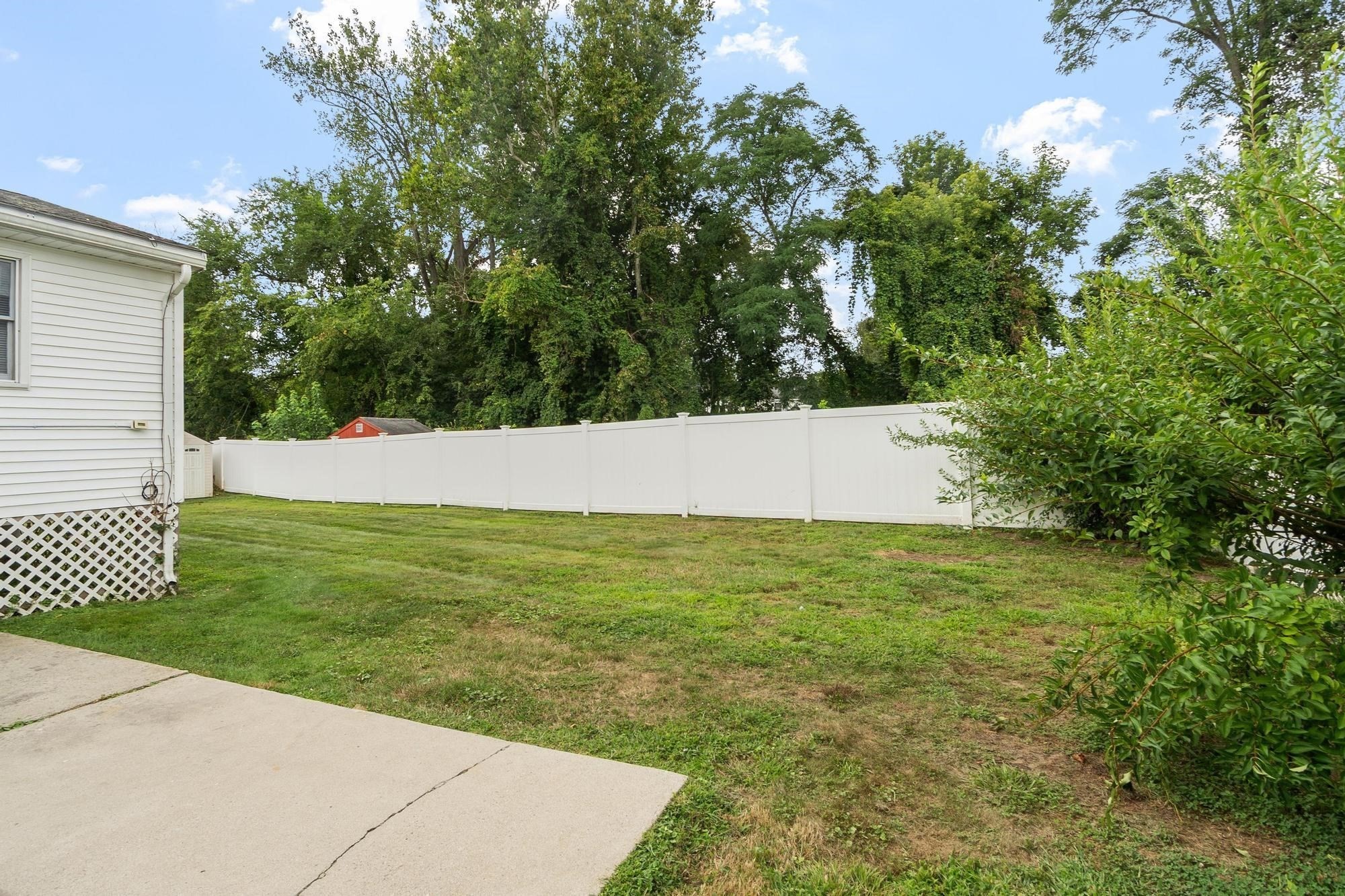 170 Townsend Ave, Lowell, MA 01854 - Image 41