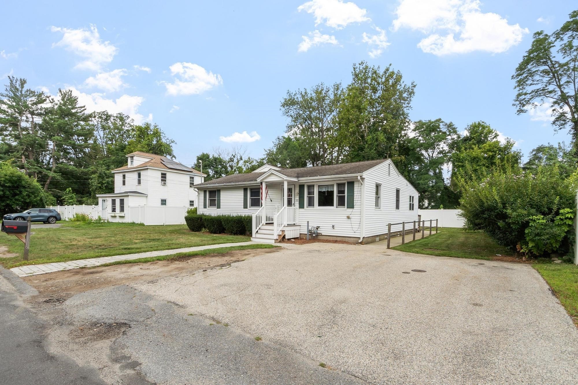 170 Townsend Ave, Lowell, MA 01854 - Image 42