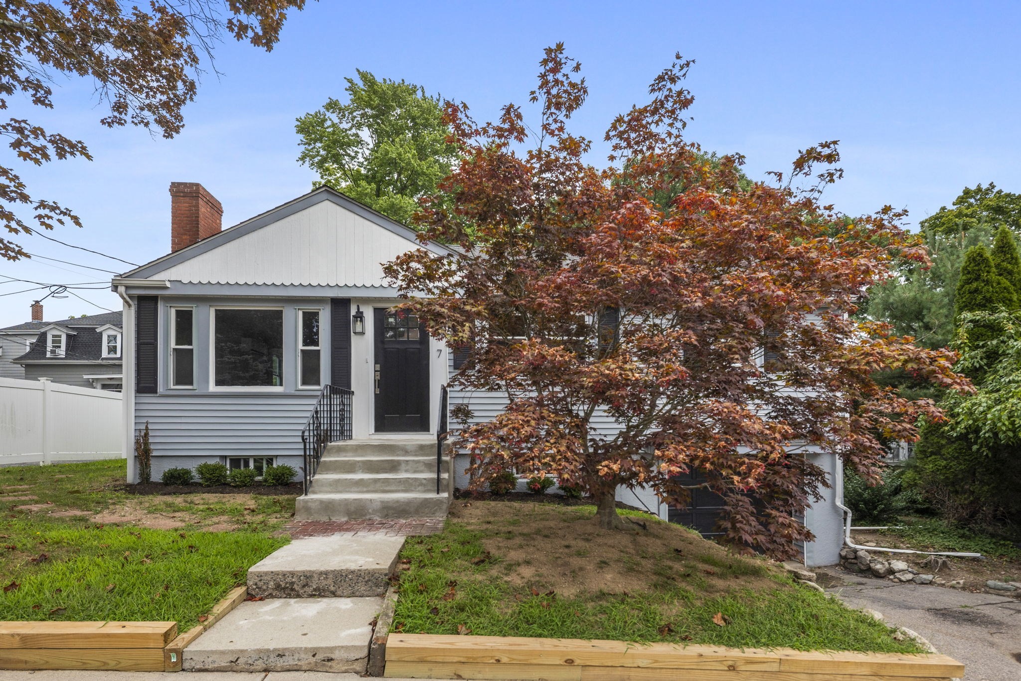 7 Franklin St, Hyde Park, Boston, MA 02136