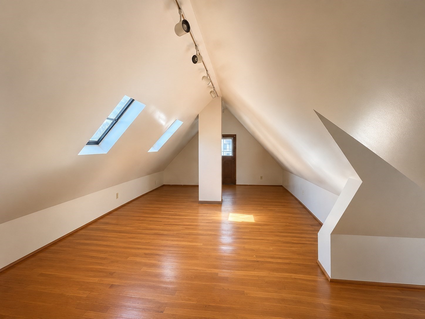 26 Eastman, Dorchester, Boston, MA 02125 - Image 14