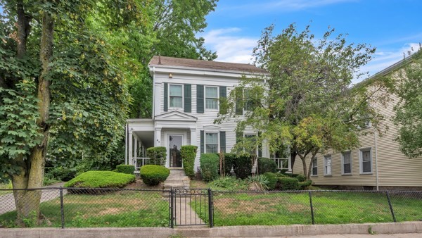 41 Linden St, Boston - Dorchester, MA 02122