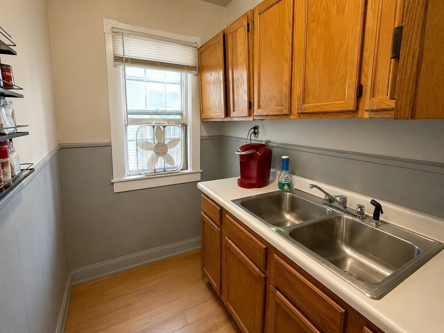 47 Florence Ave, Lowell, MA 01851 - Image 15