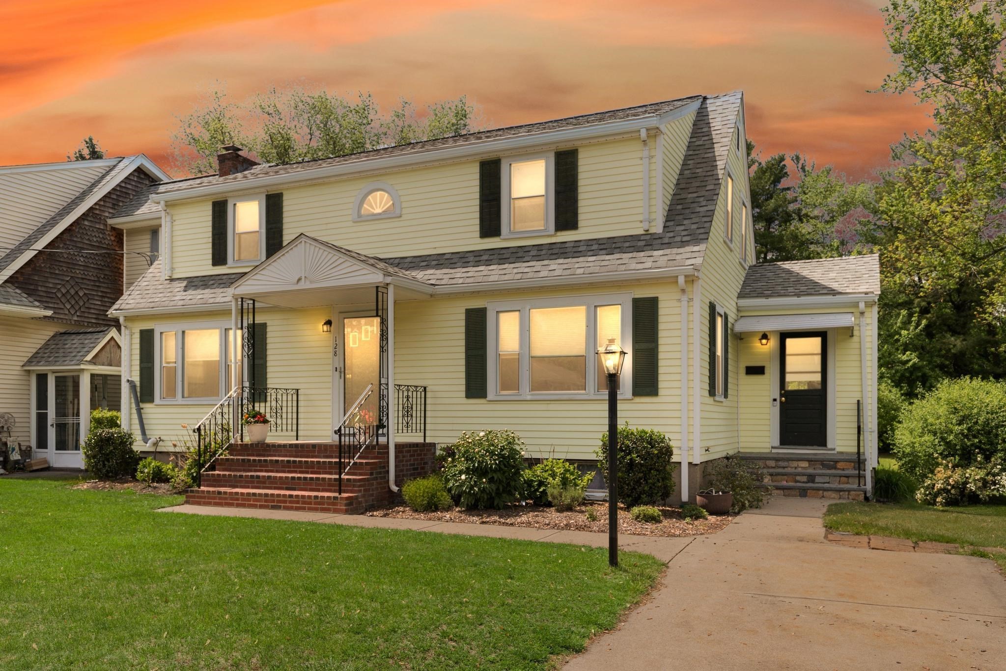 128 Rock Street, Norwood, MA 02062