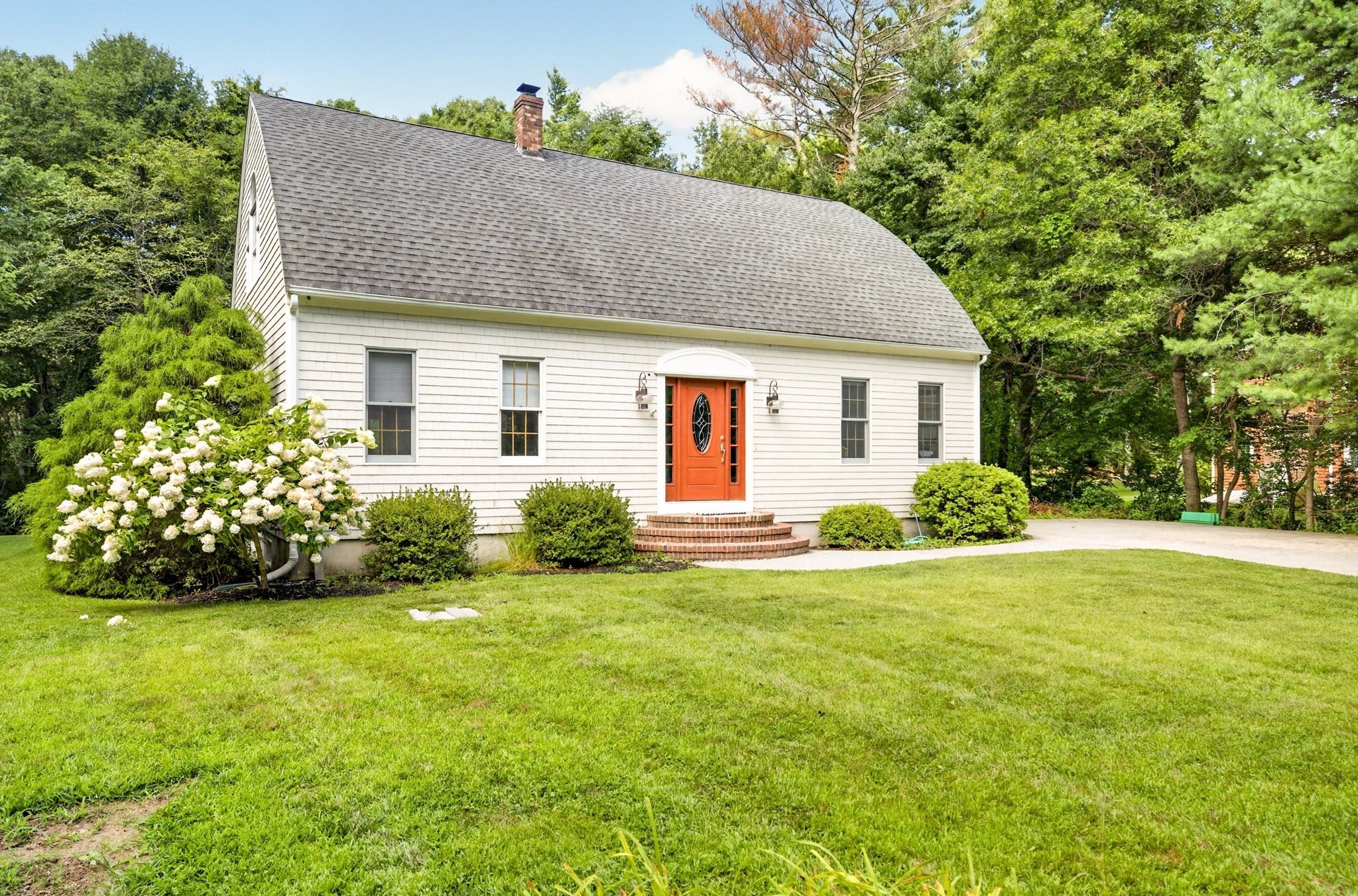 32 Slades Farm Ln, Dartmouth, MA 02748 - Image 1