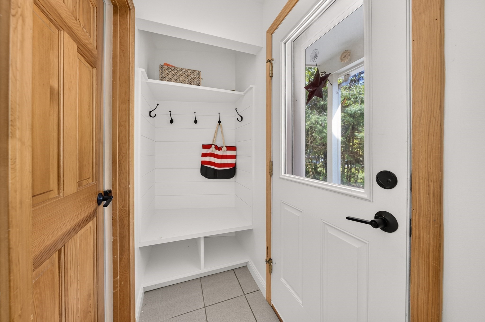 32 Slades Farm Ln, Dartmouth, MA 02748 - Image 15