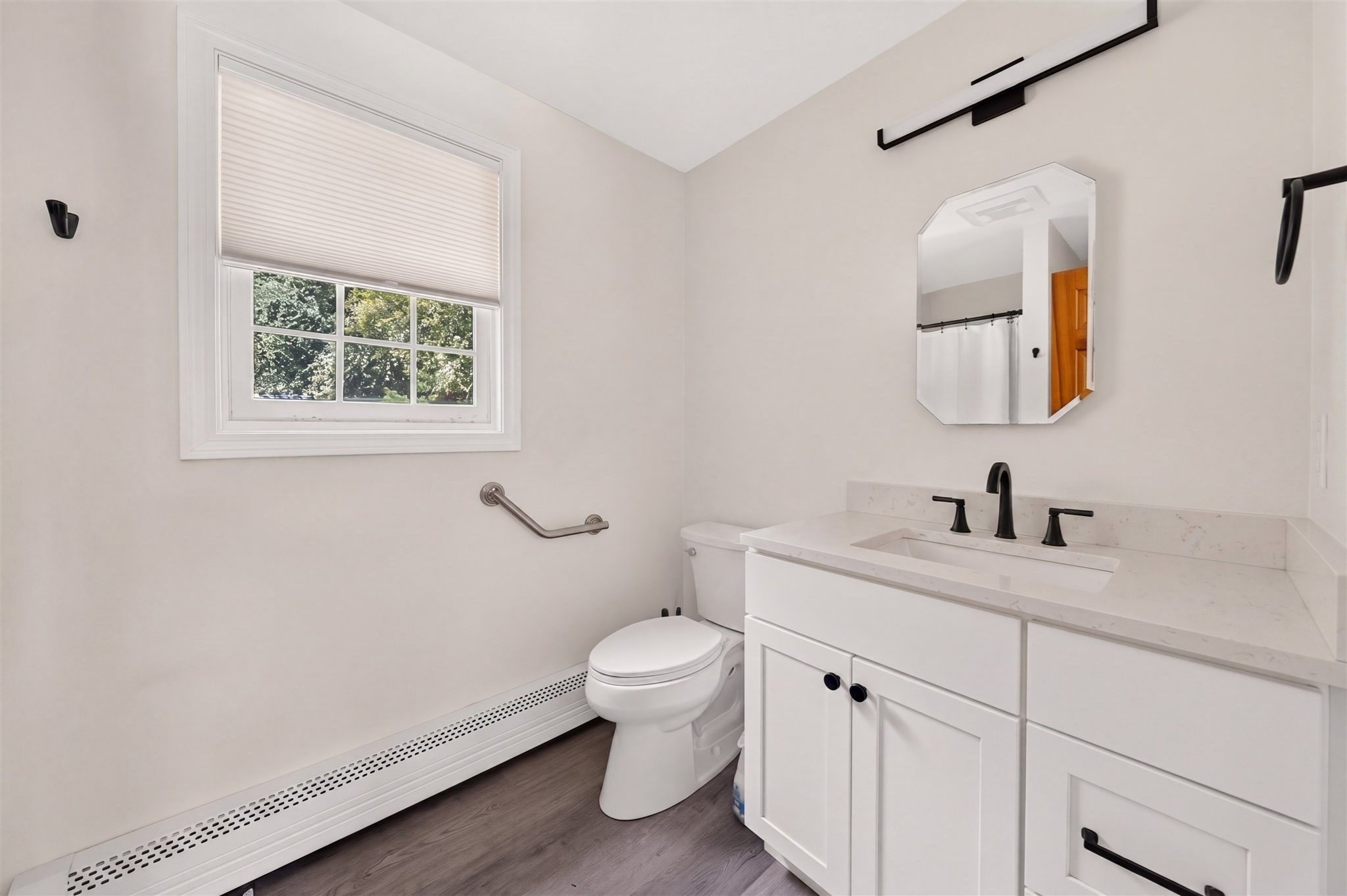 32 Slades Farm Ln, Dartmouth, MA 02748 - Image 16