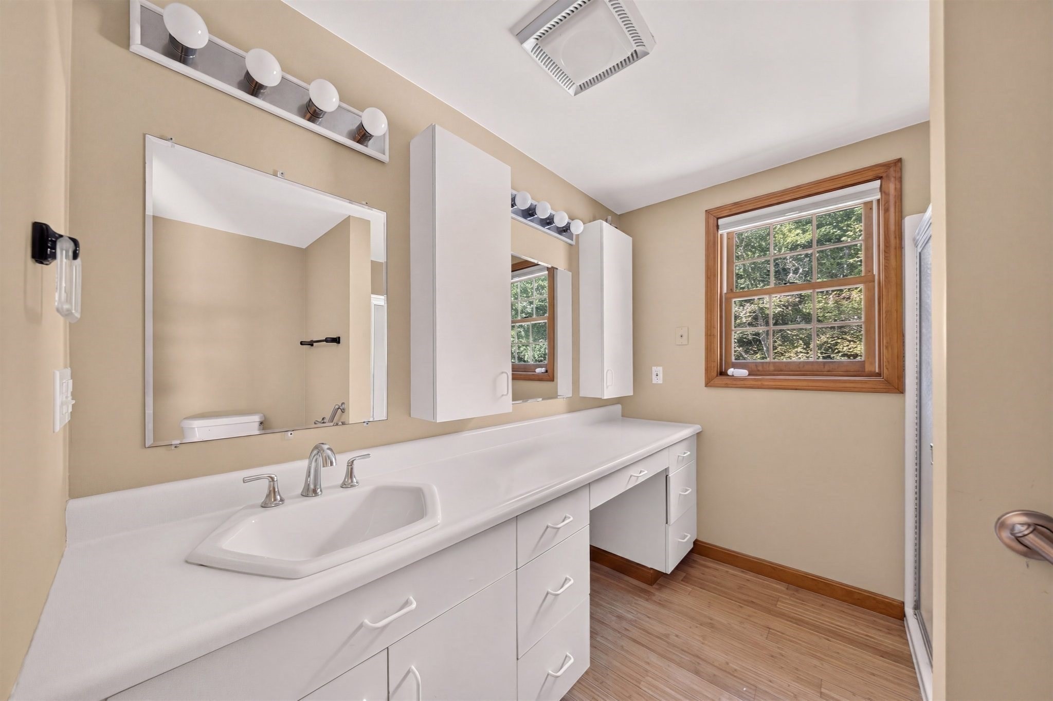 32 Slades Farm Ln, Dartmouth, MA 02748 - Image 26