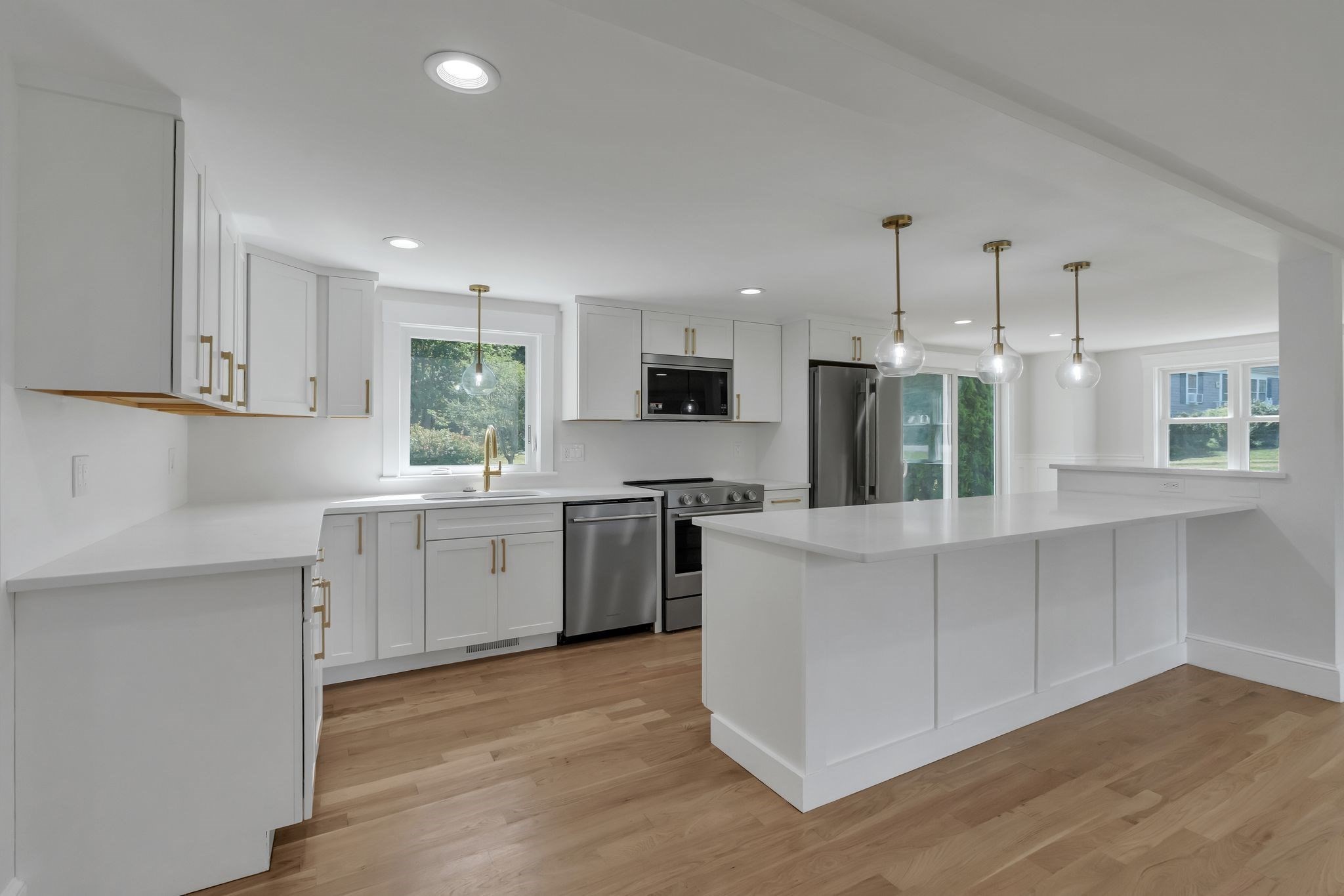 10 Briggs Ln, Marion, MA 02738 - Image 2