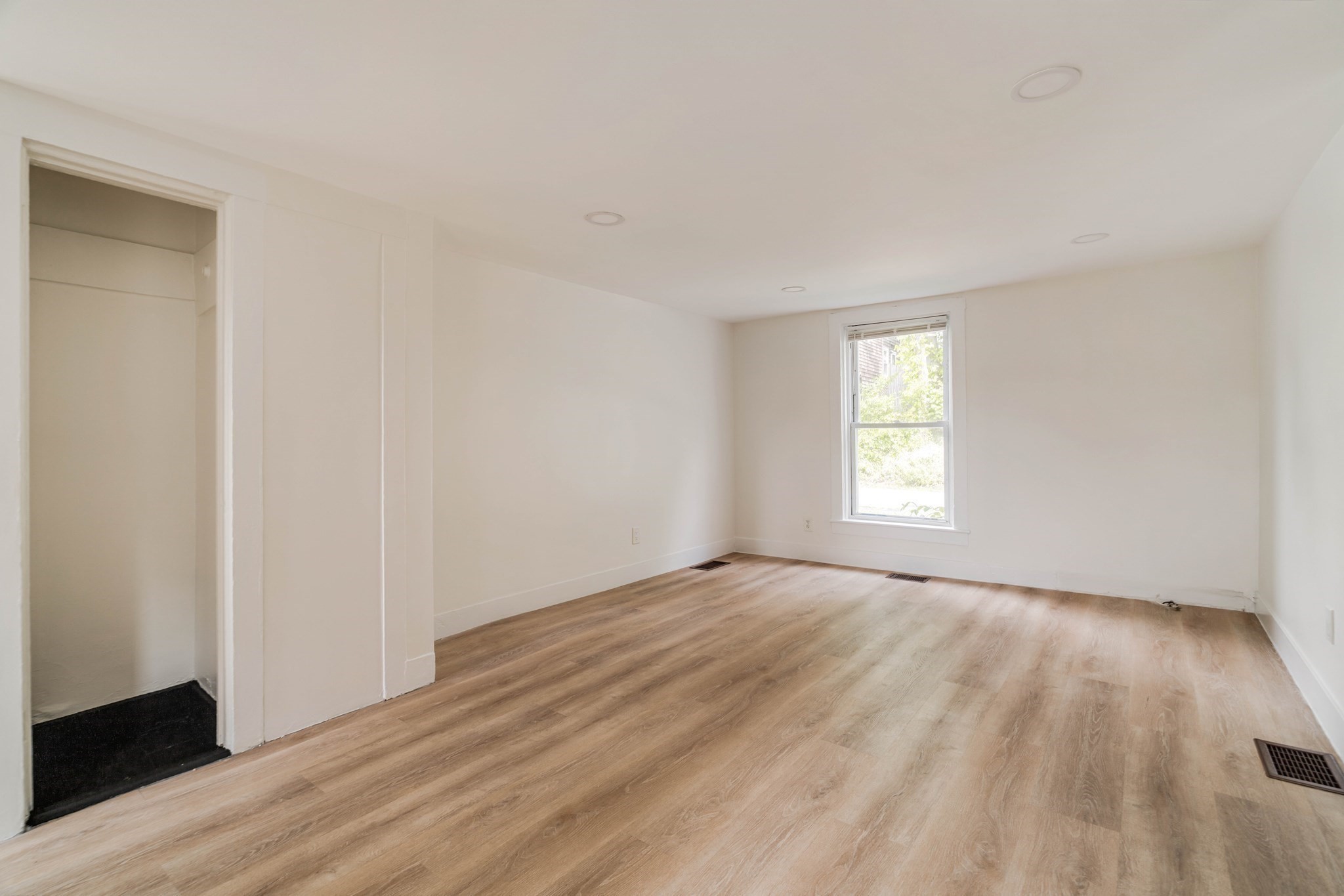 24 Prospect St, Weymouth, MA 02188 - Image 13