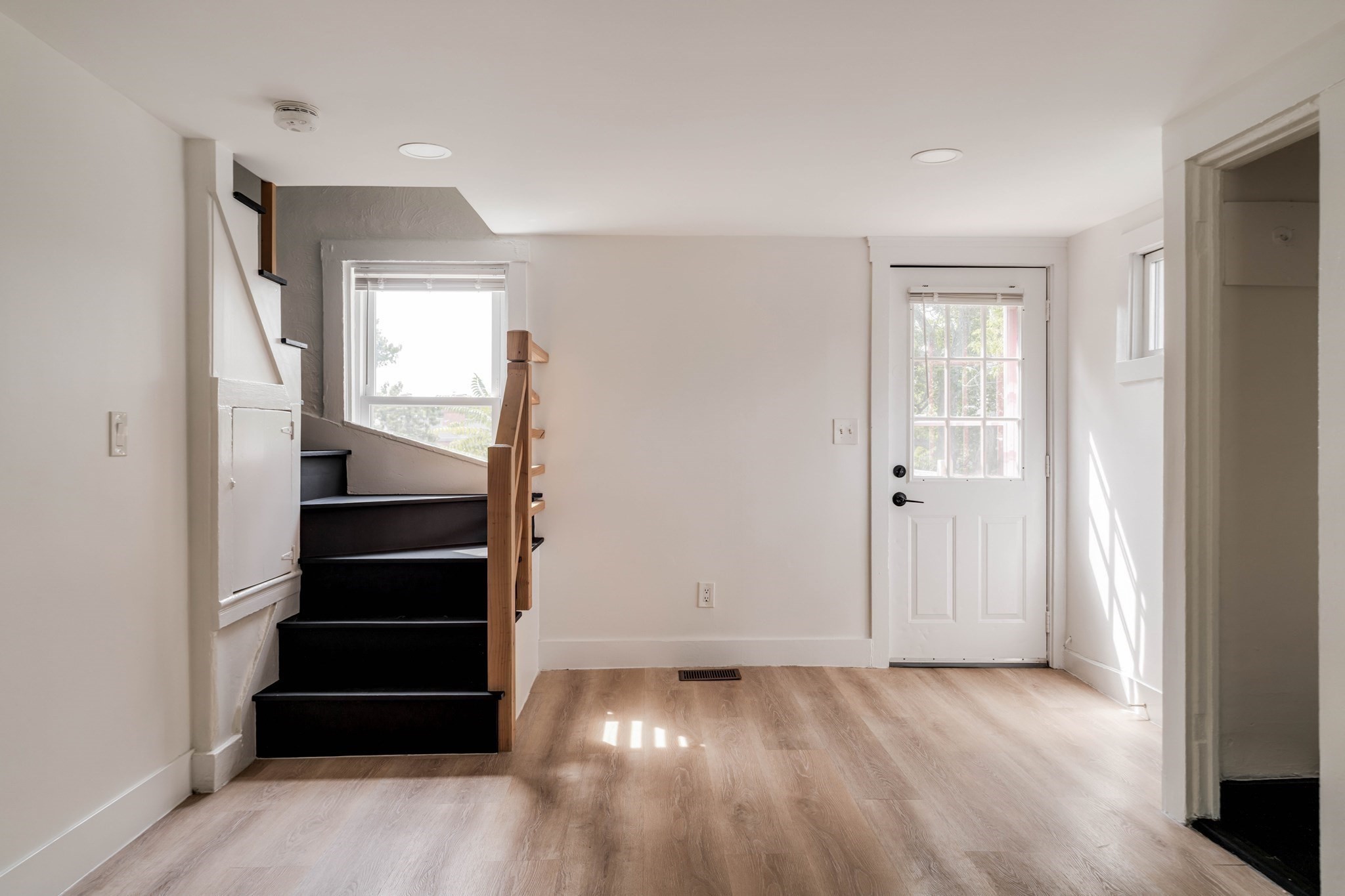 24 Prospect St, Weymouth, MA 02188 - Image 9