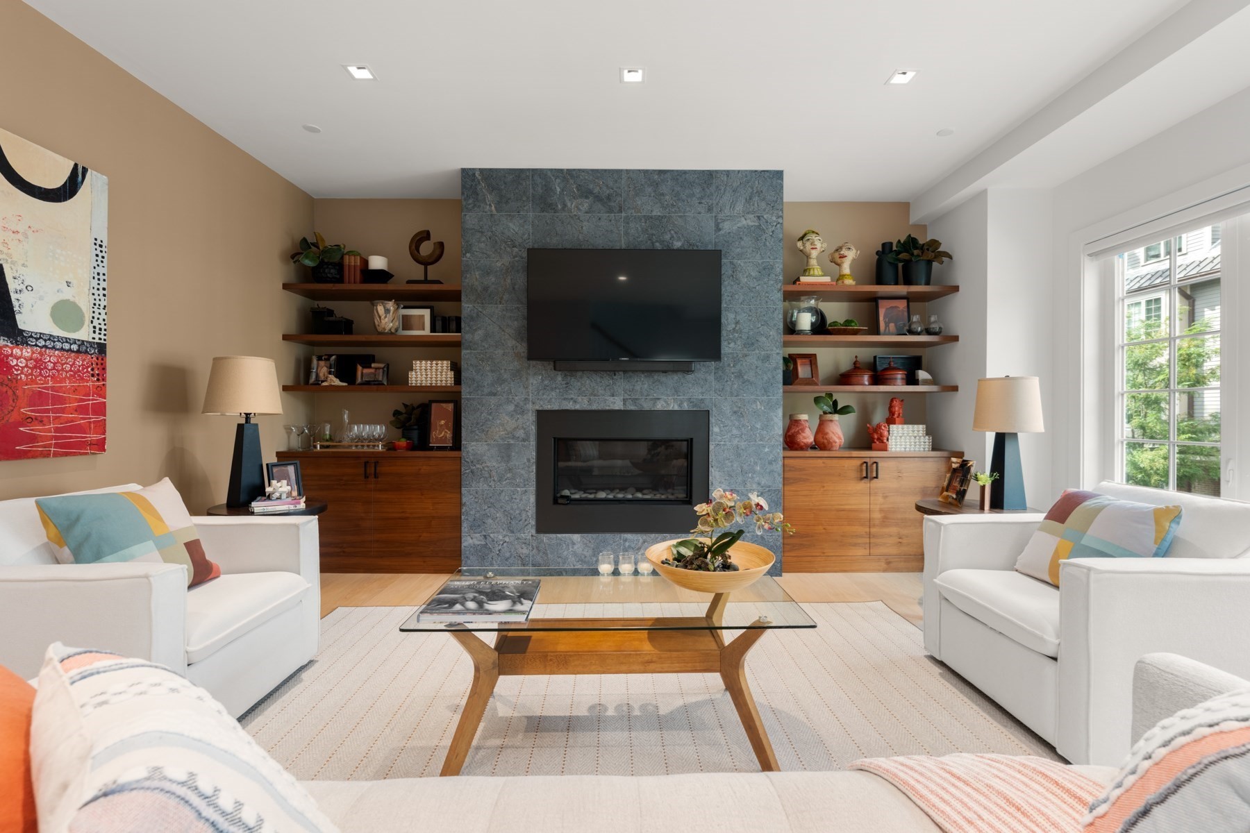 21 Crowninshield Rd Unit 2-1, Brookline, MA 02446