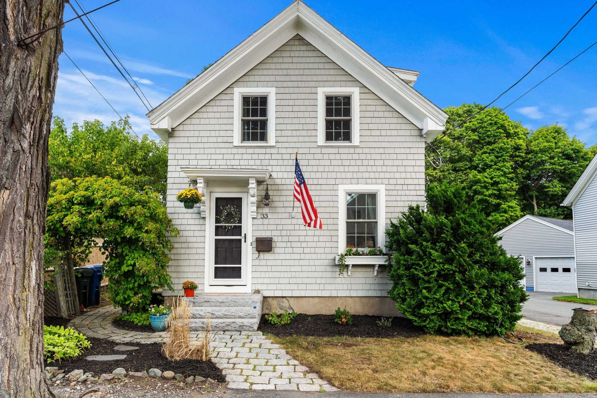 33 Putnam St, Danvers, MA 01923