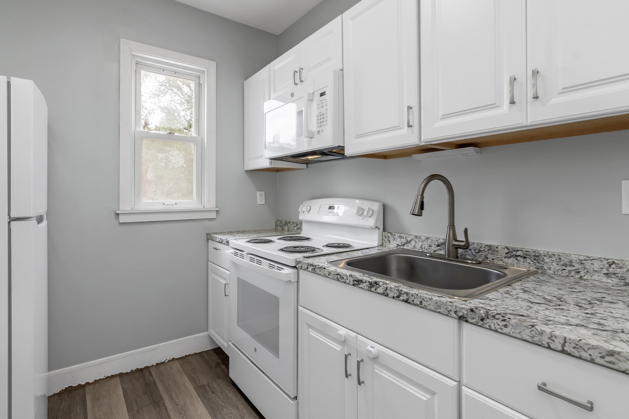 277 Cumberland Rd, Lowell, MA 01850 - Image 36