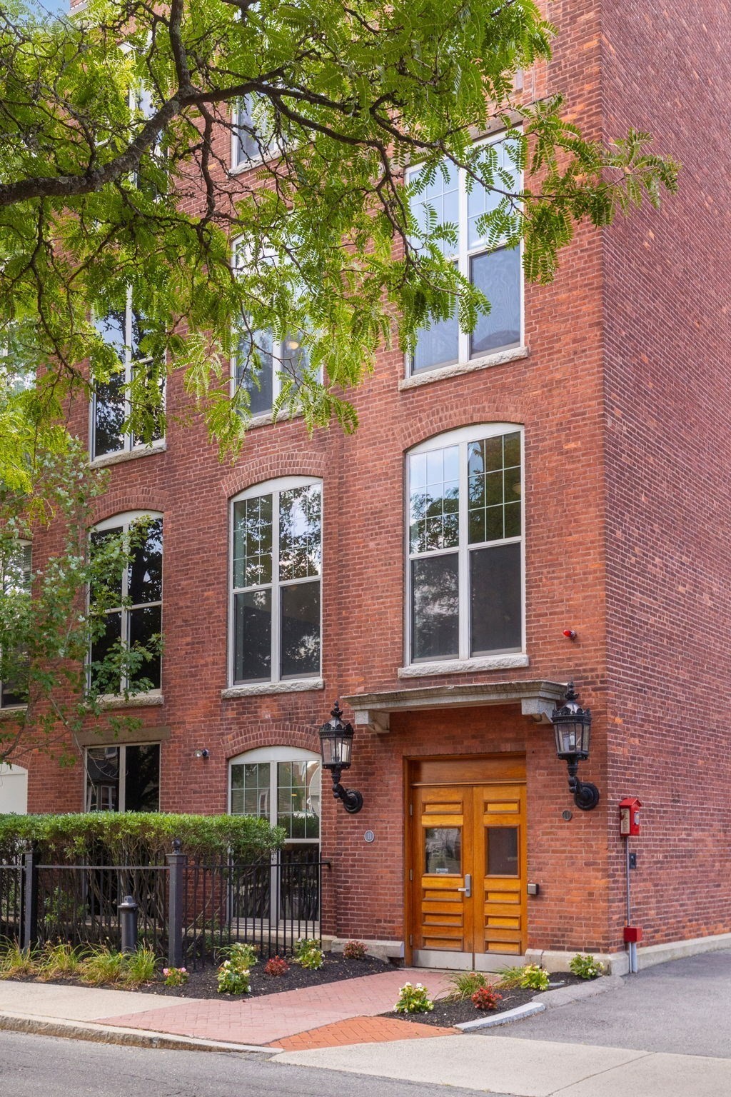11 Lake Street Unit 111, Wakefield, MA 01880
