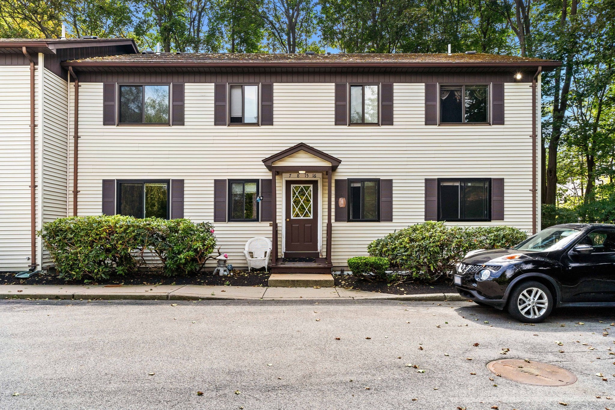 16 Cleveland Place Unit 8, Gloucester, MA 01930