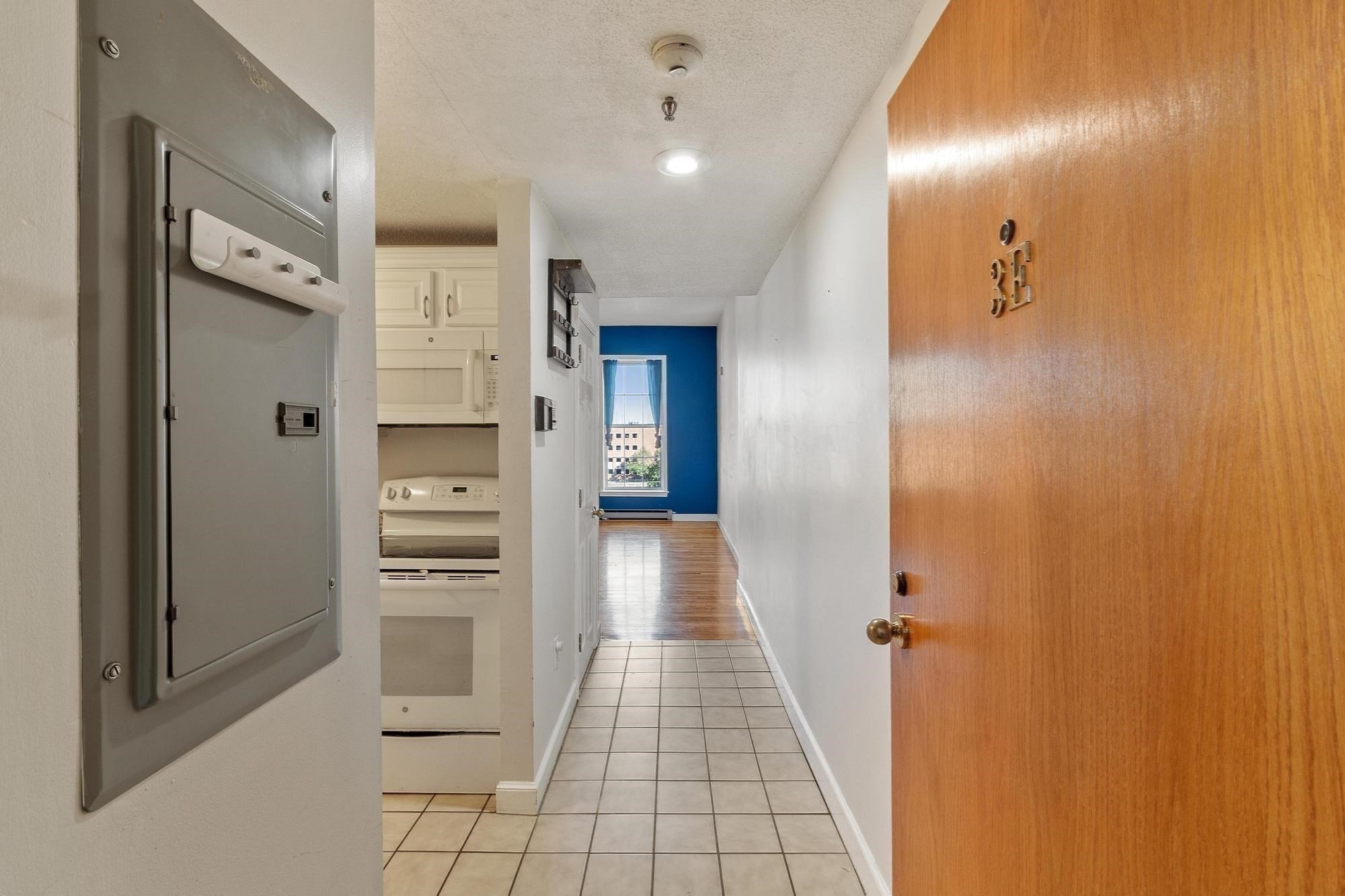 219 Central Street Unit 3E, Lowell, MA 01852 - Image 12