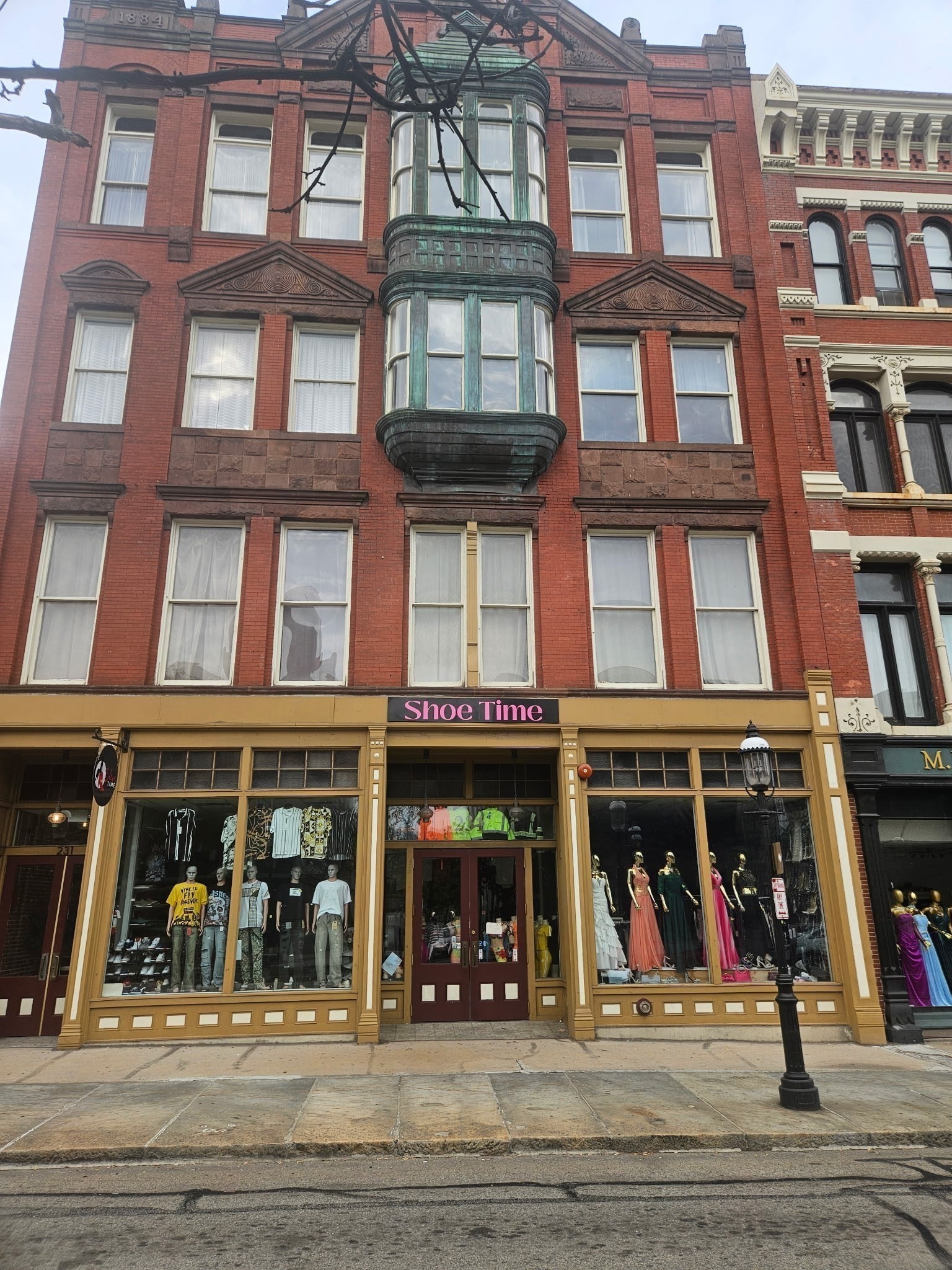219 Central Street Unit 3E, Lowell, MA 01852 - Image 4