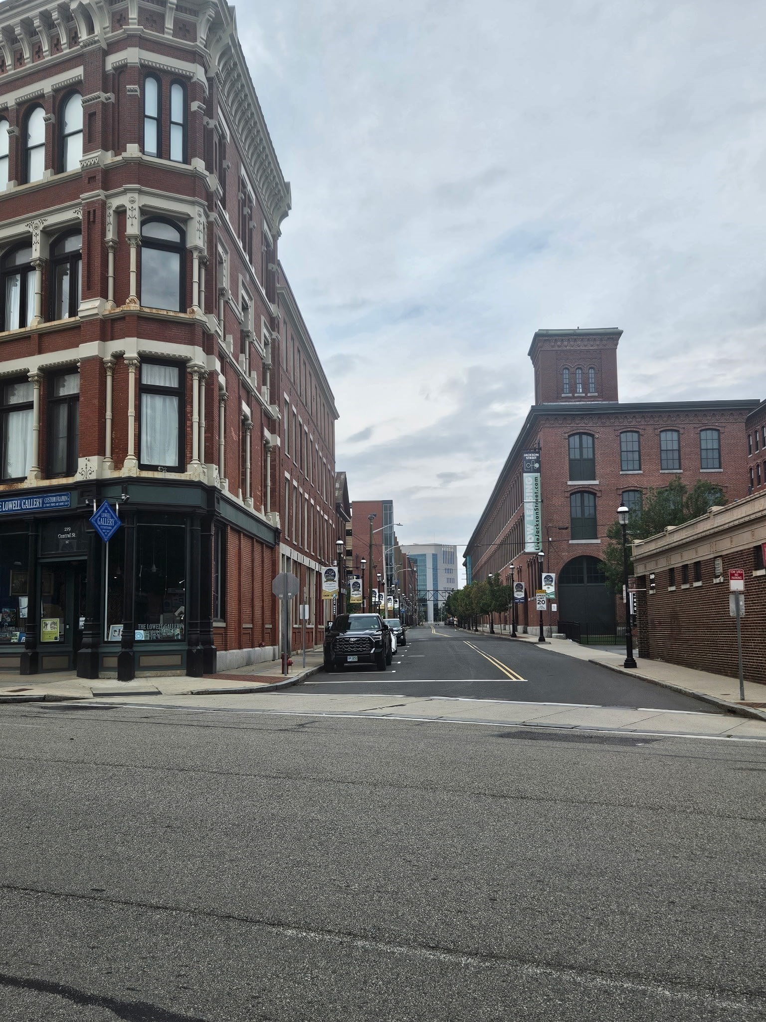 219 Central Street Unit 3E, Lowell, MA 01852 - Image 5